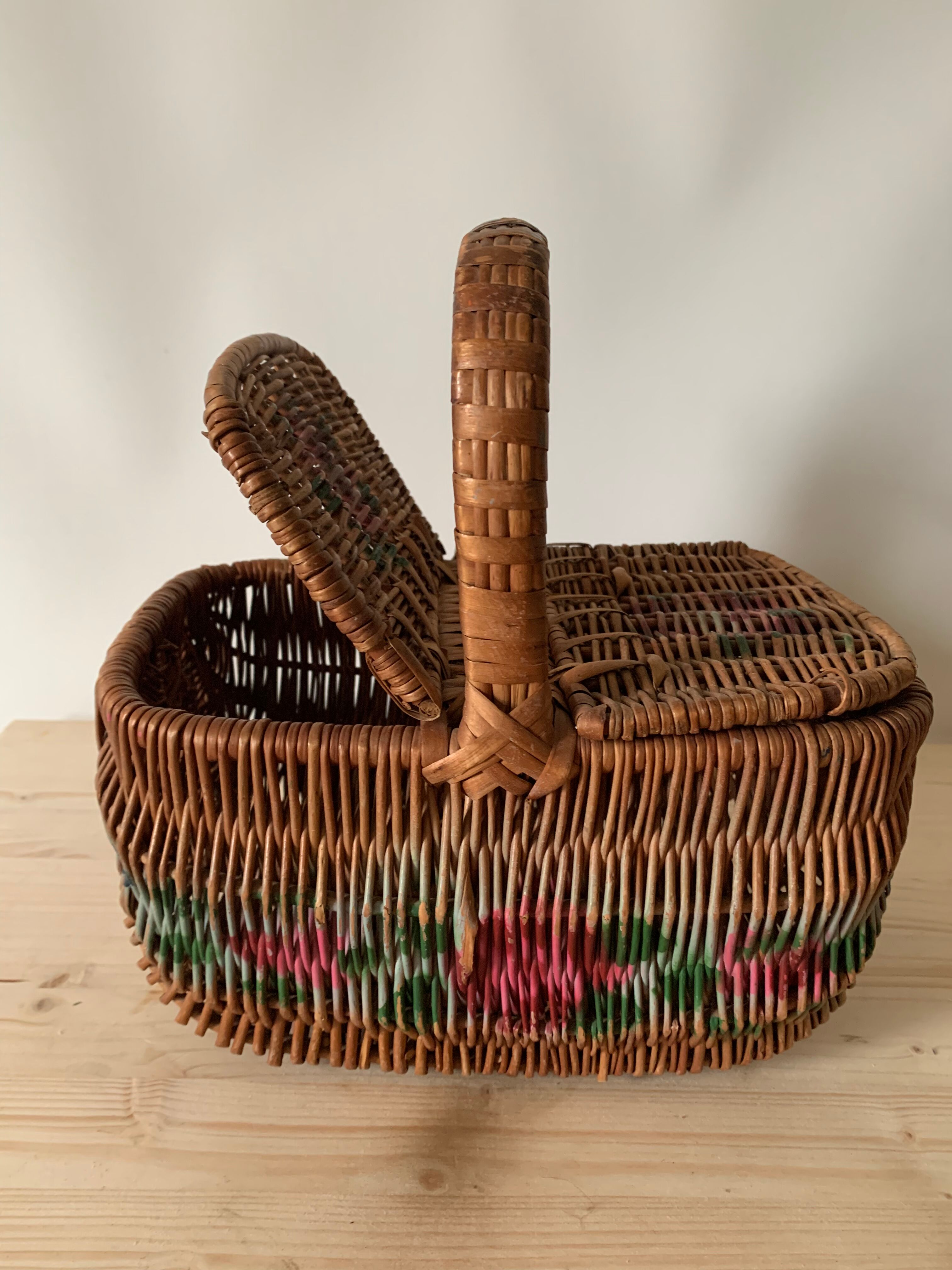 Wicker basket