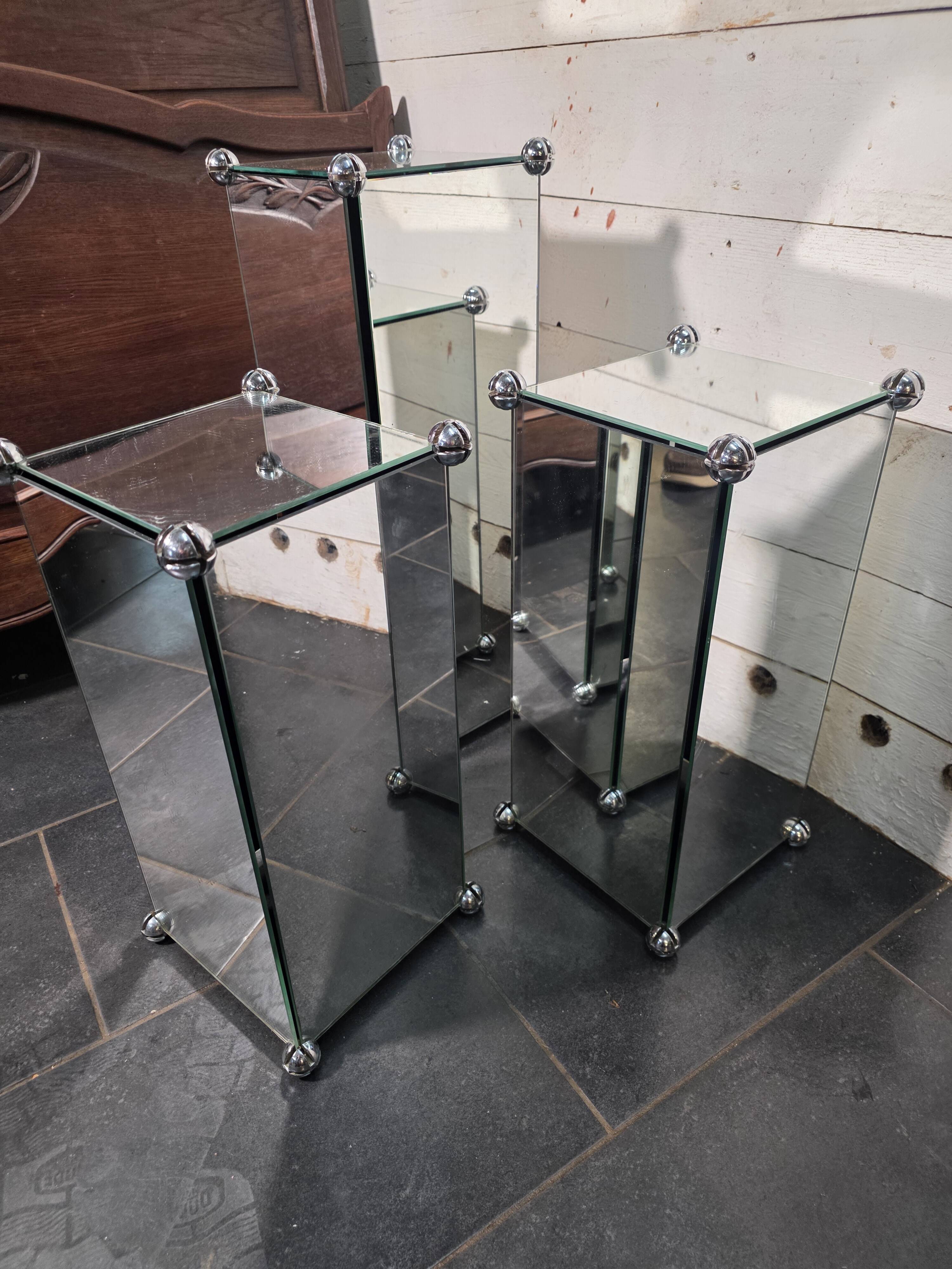 3 colonnes miroir des années 70/80