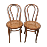Pair of bistro chairs in canning Thonet