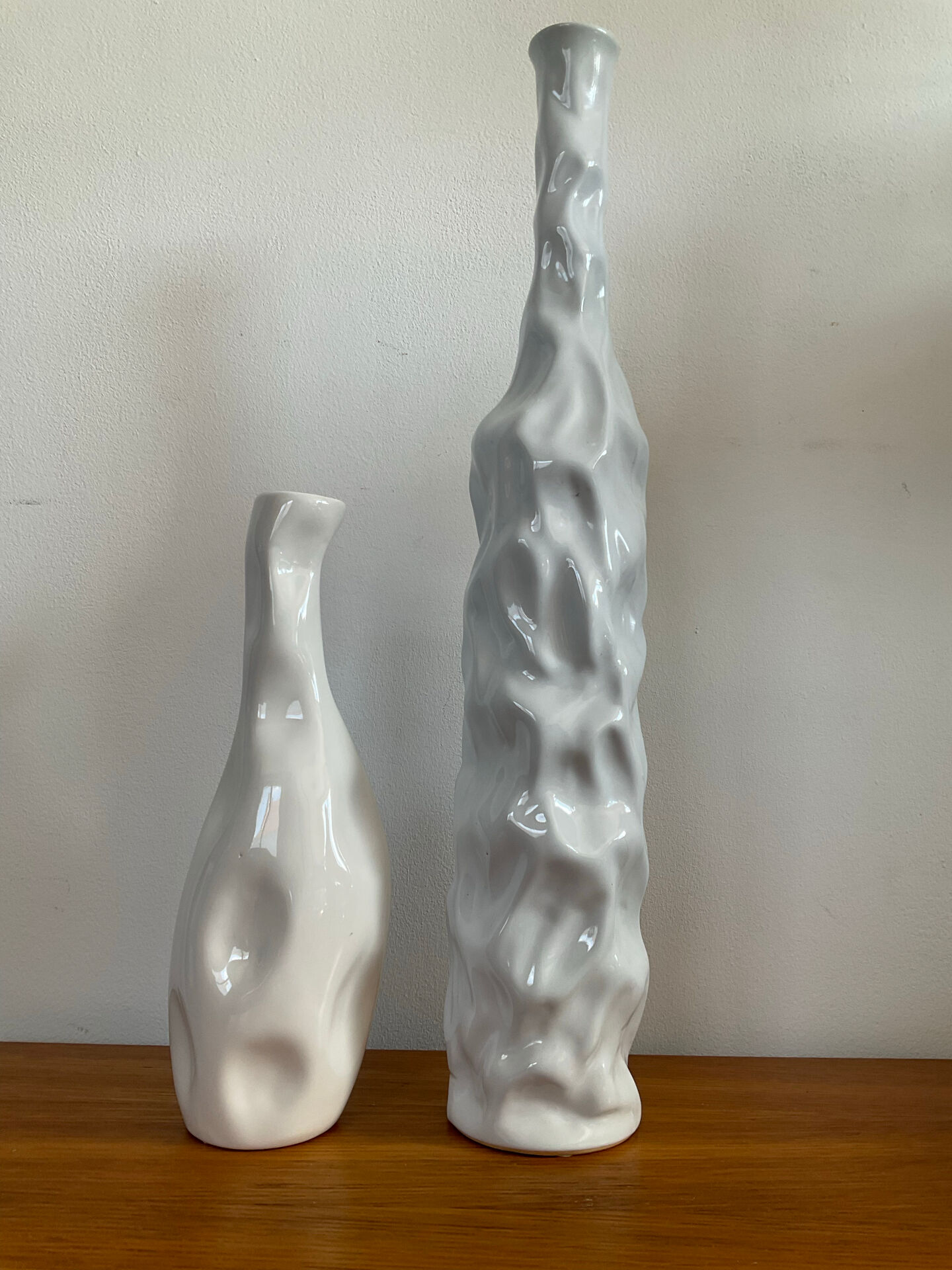 Duo de vases, soliflores vintage en céramique émaillée