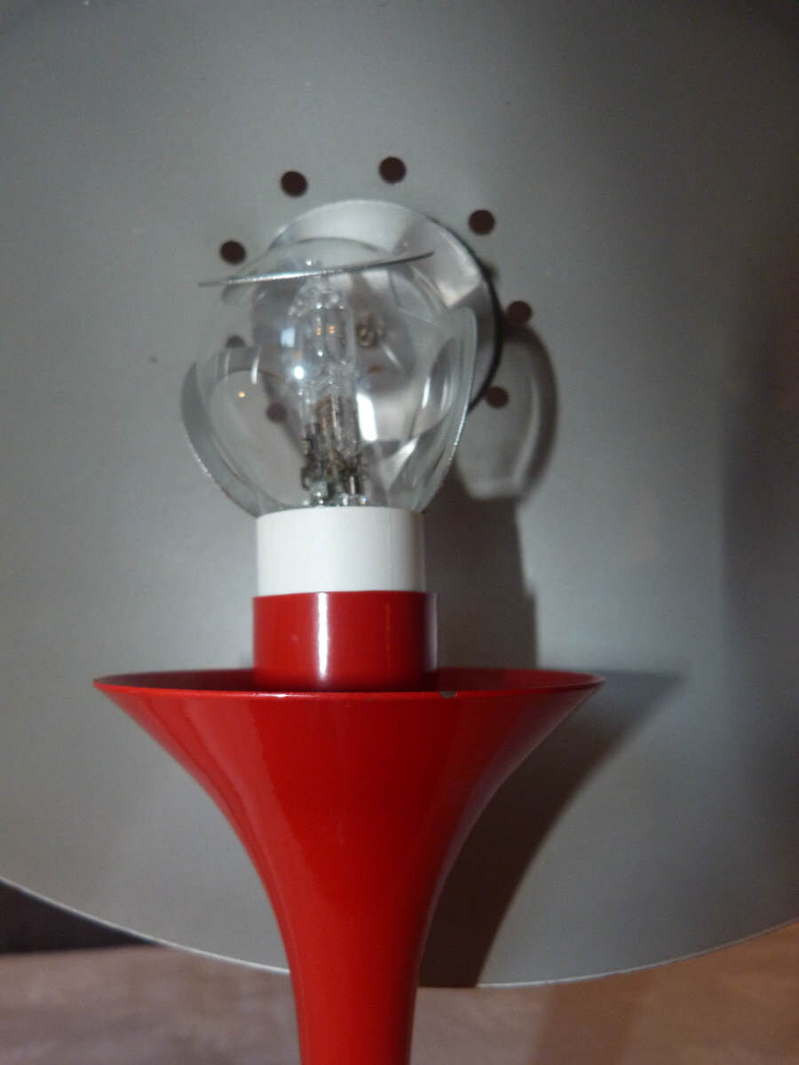 Lampe rouge vintage