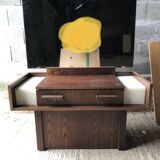 Vintage elm veneer dressing table with 1 drawer and 2 resin lamps.