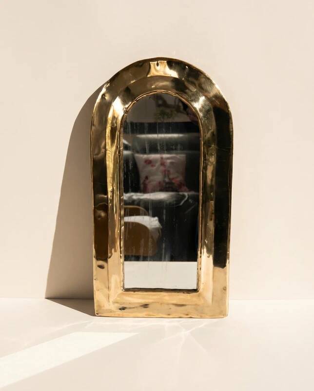 Miroir mural d'artisanat Marocain en laiton - années 50-70