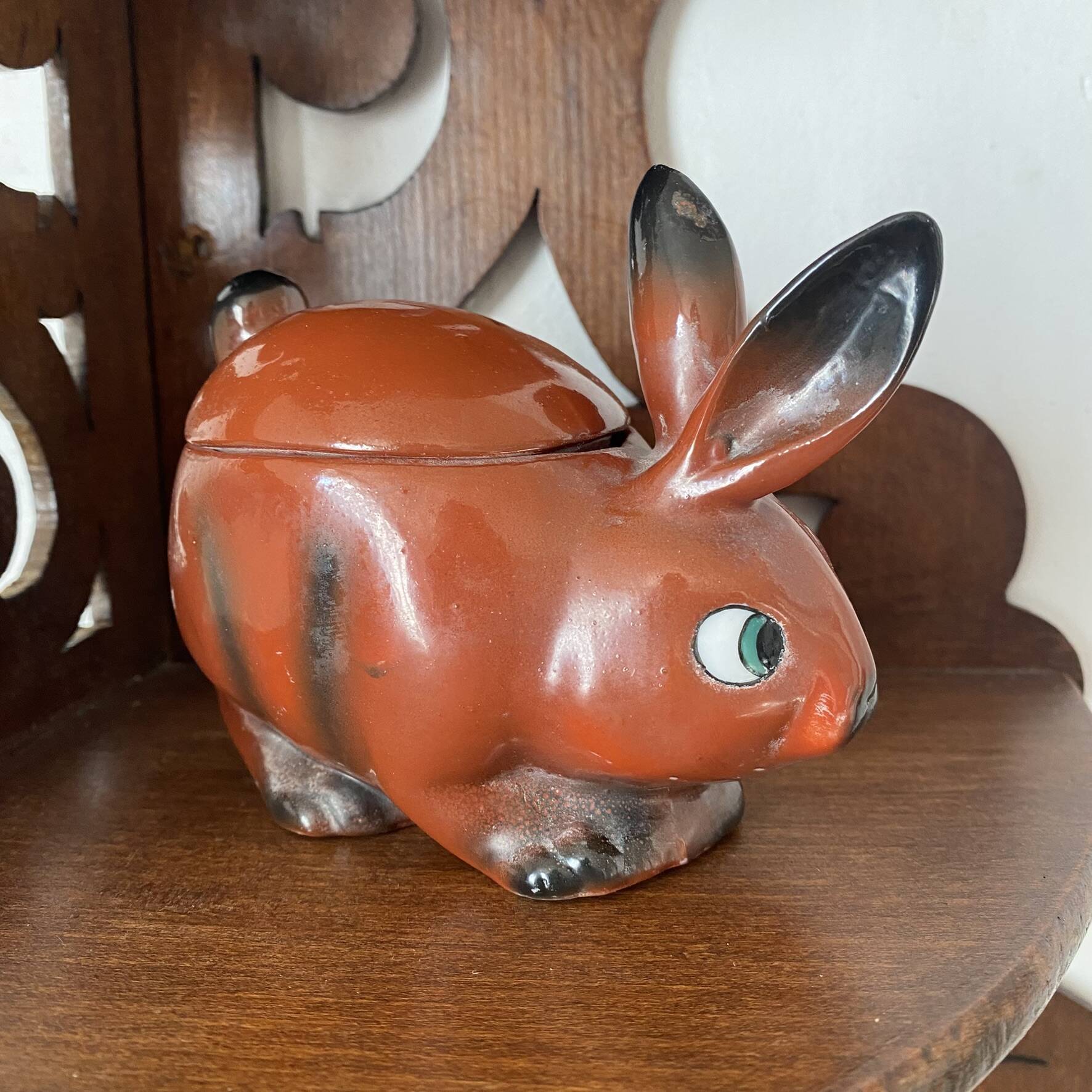 Porcelain rabbit, zoomorphic box from the 60s-70s.