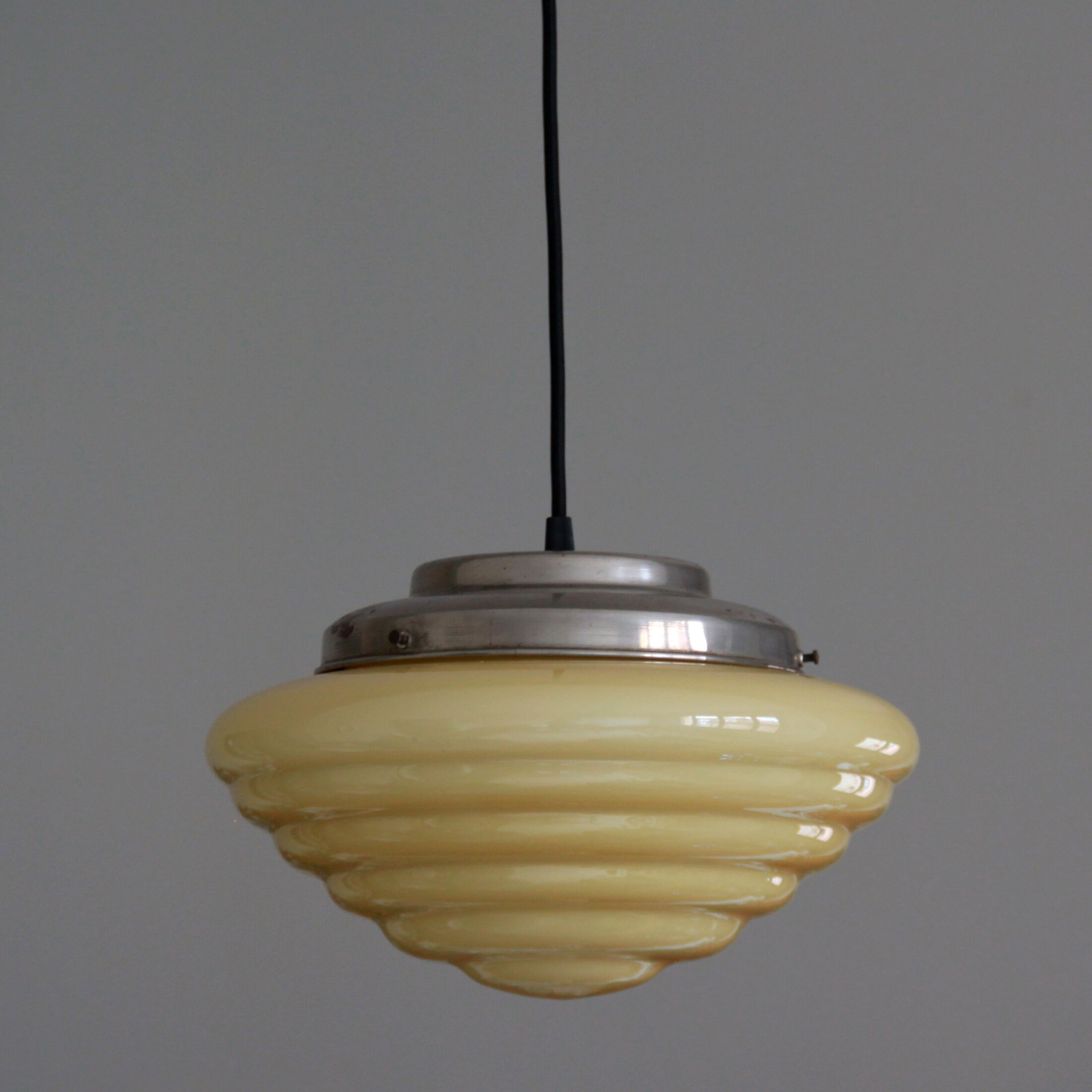 Suspension opaline yellow chandelier vintage luminaire