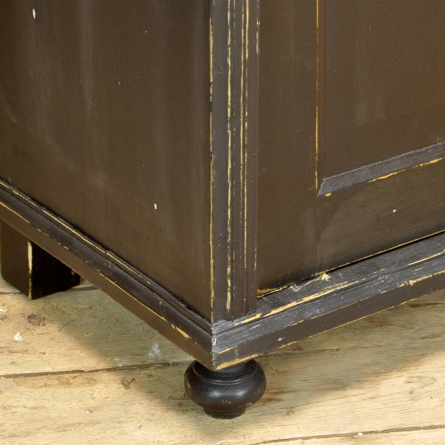 Pine Dresser, Circa 1910