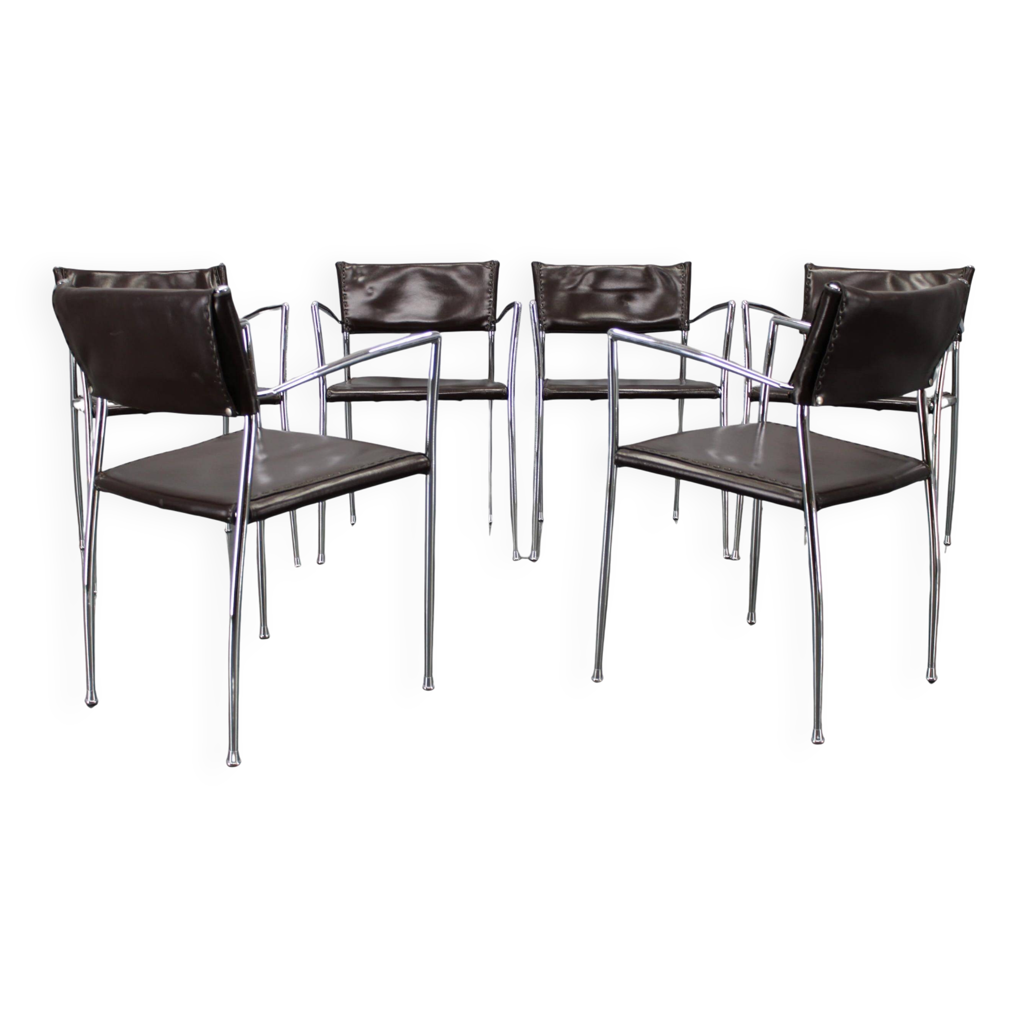Ensemble de six fauteuils en cuir italien et chrome par Arper.