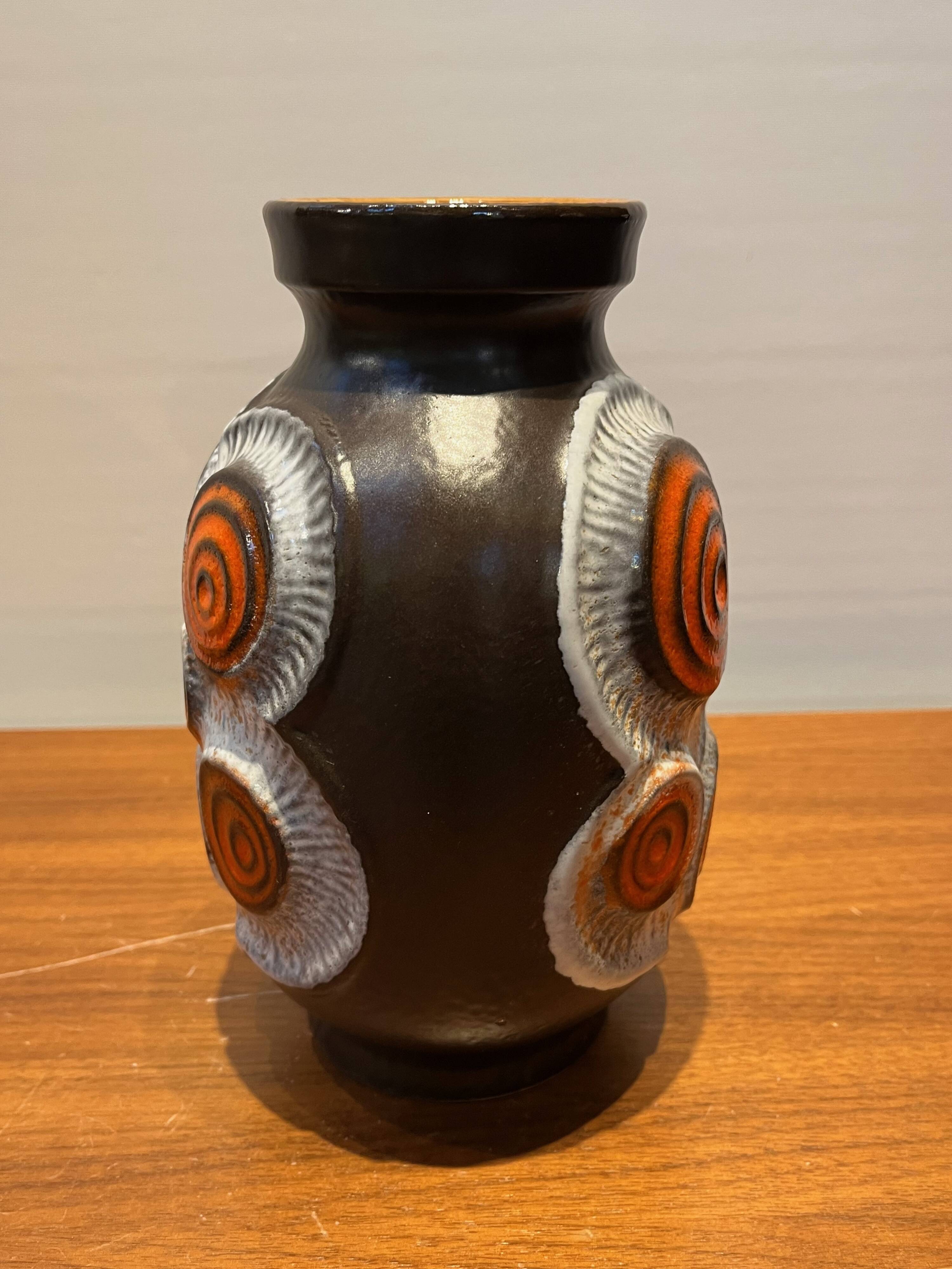 Ceramic vase model 84-20 by Bay Keramik, Germany, 1970s