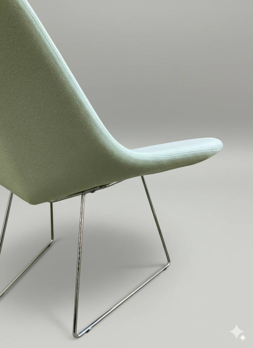 Petal armchair by Materia design – aqua green