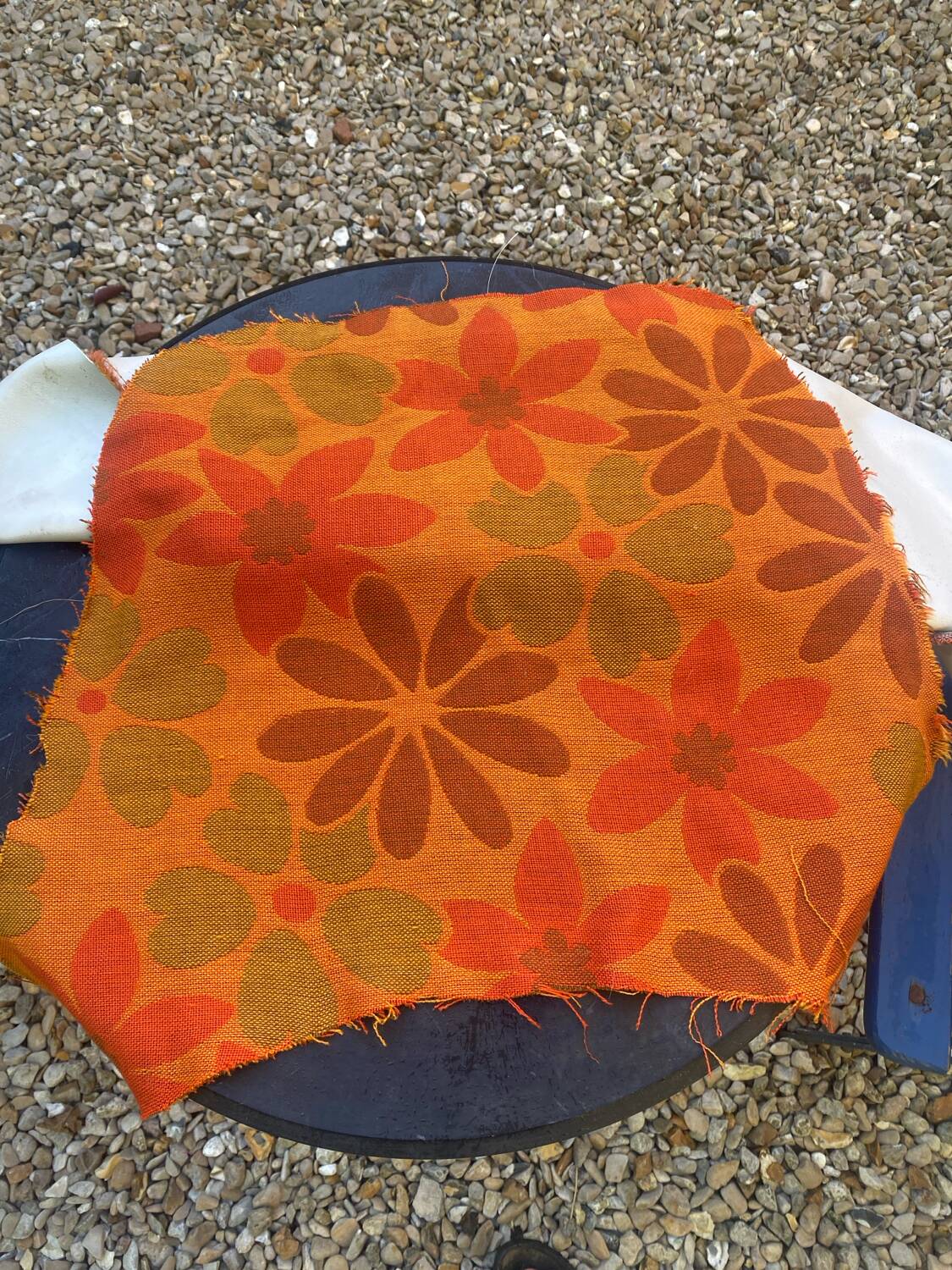 Chaise Pod Tulip  Lusch ERZEUGNIS