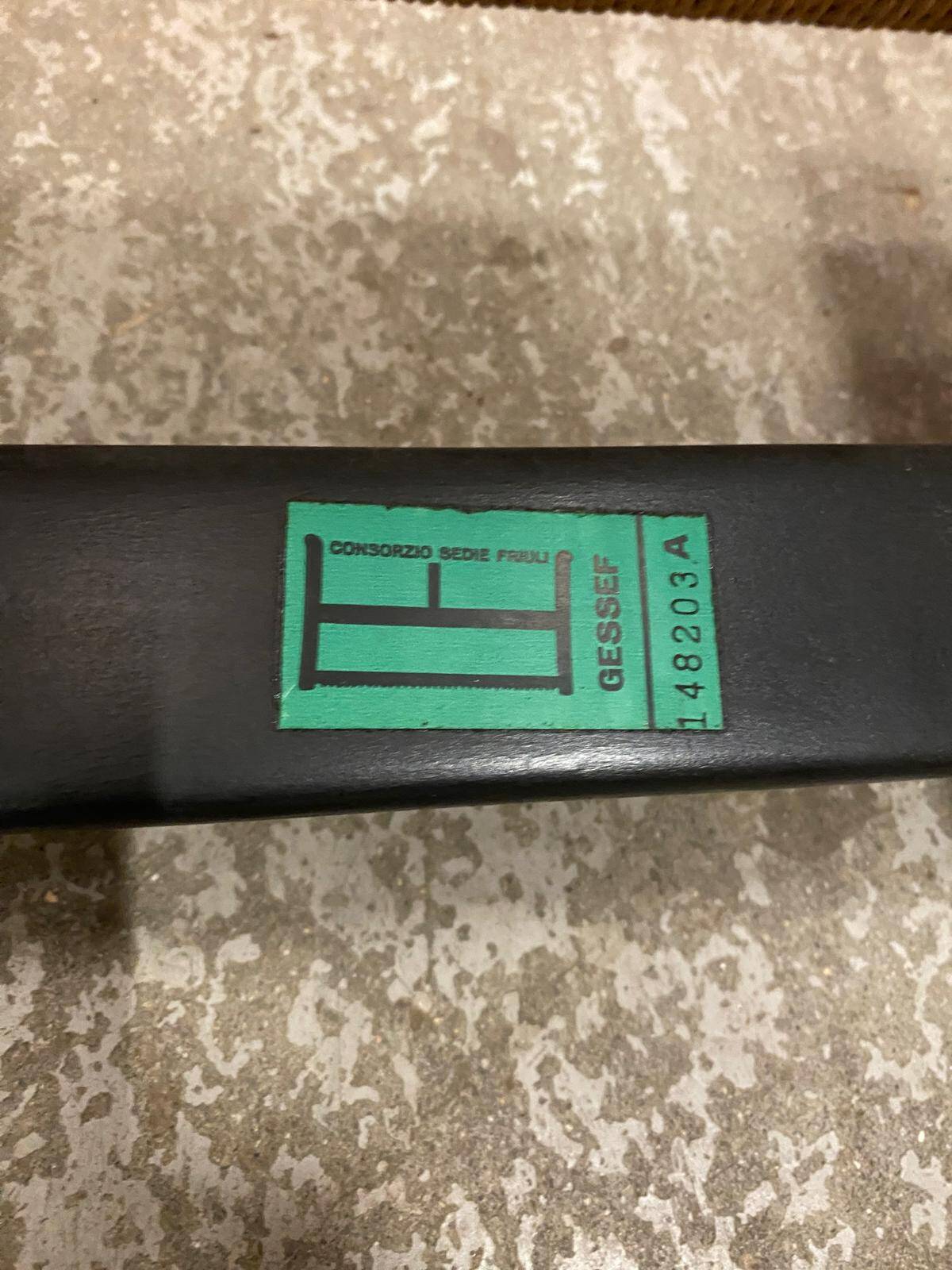 4 chaises scandinaves italiennes Gessef noires bois massif et cordage