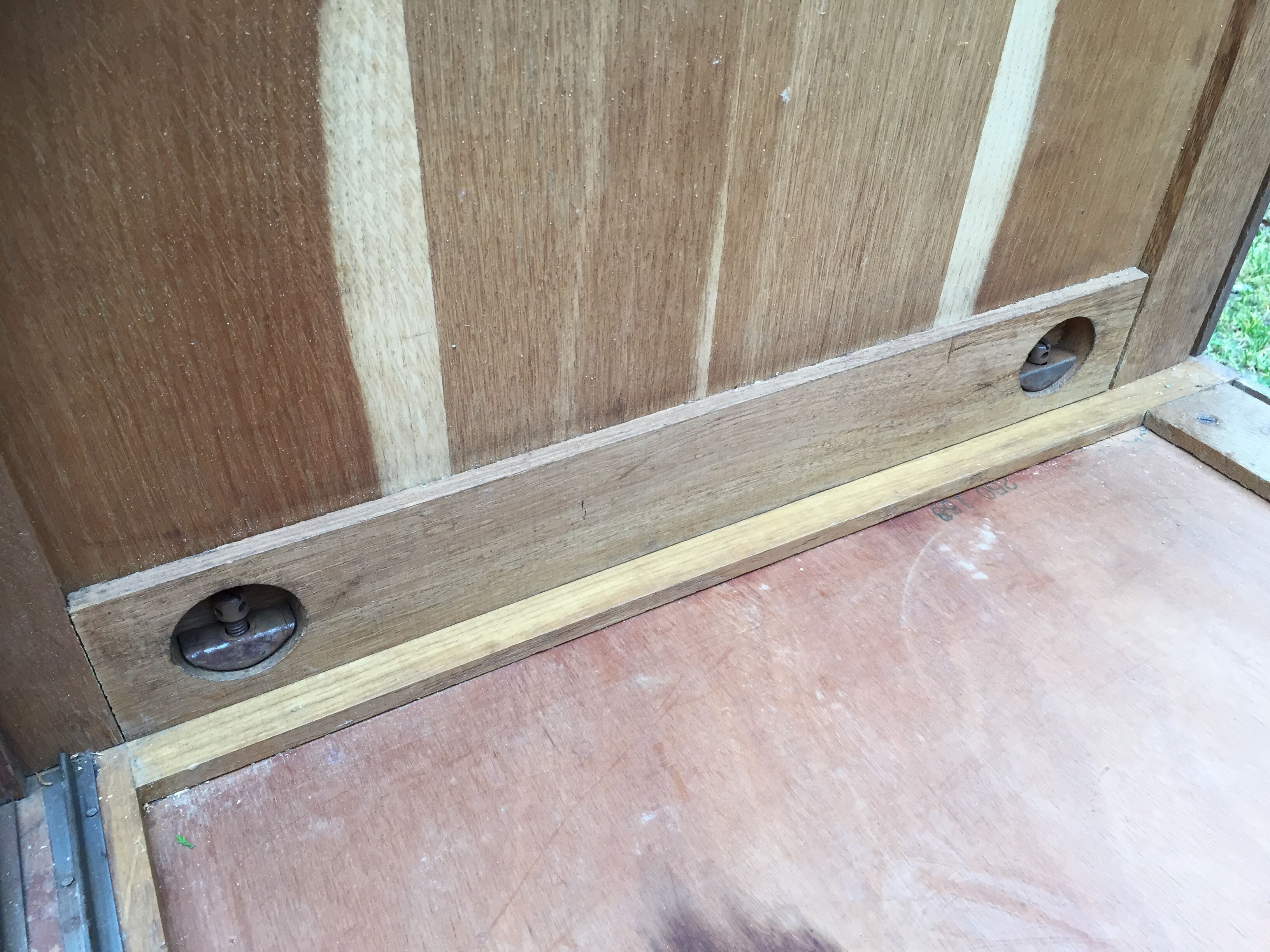 Vintage wardrobe compass feet with 3 sliding oak doors.