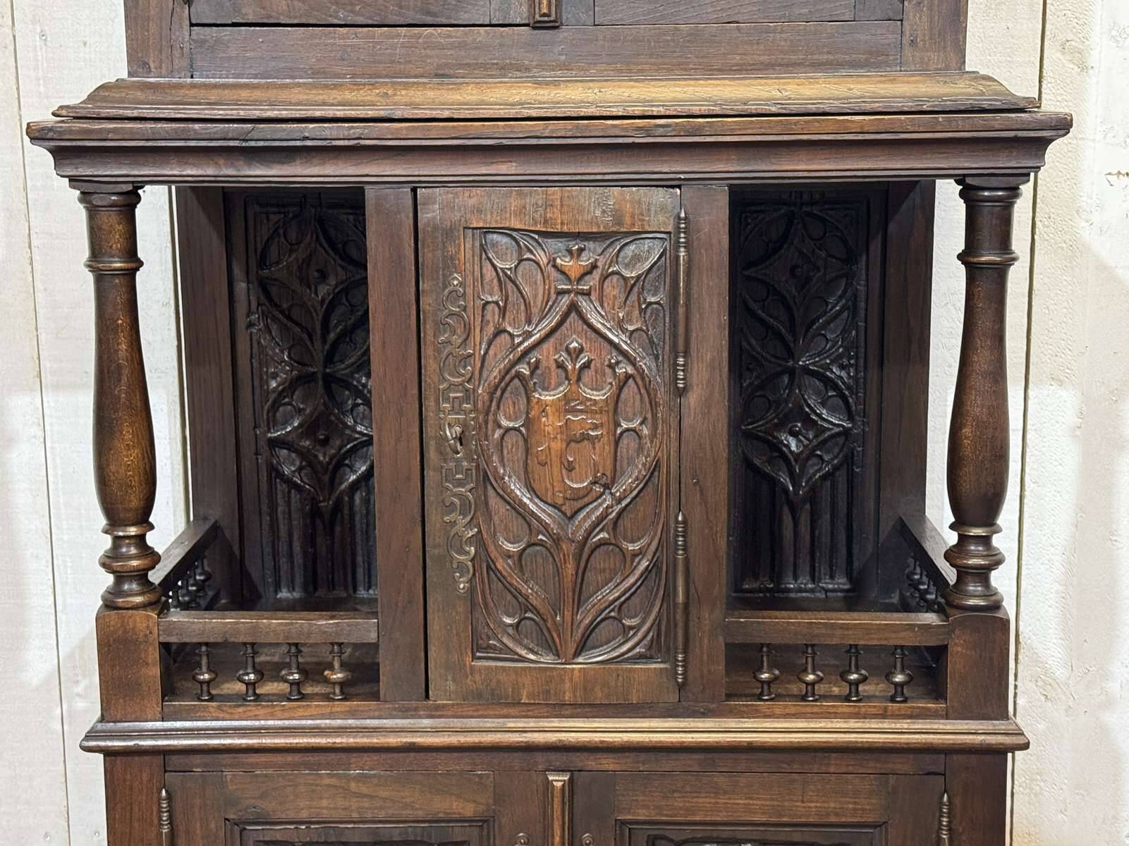 1930s sideboard in chestnut and poplar