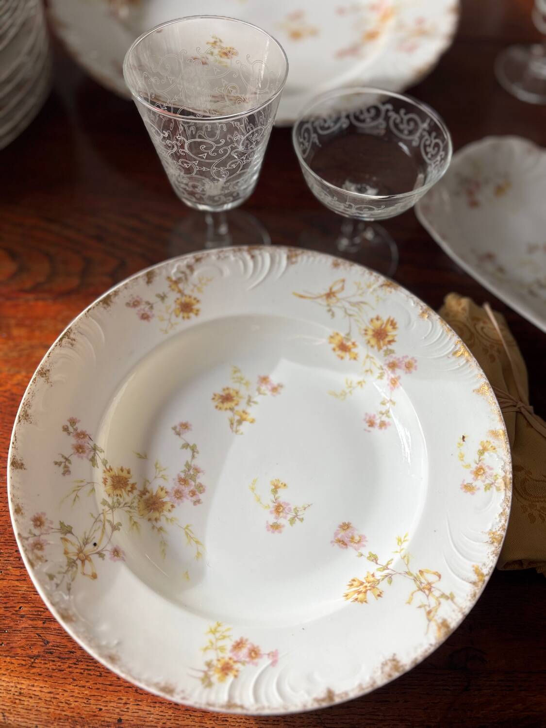 Rare service de table en porcelaine Haviland fin 19eme