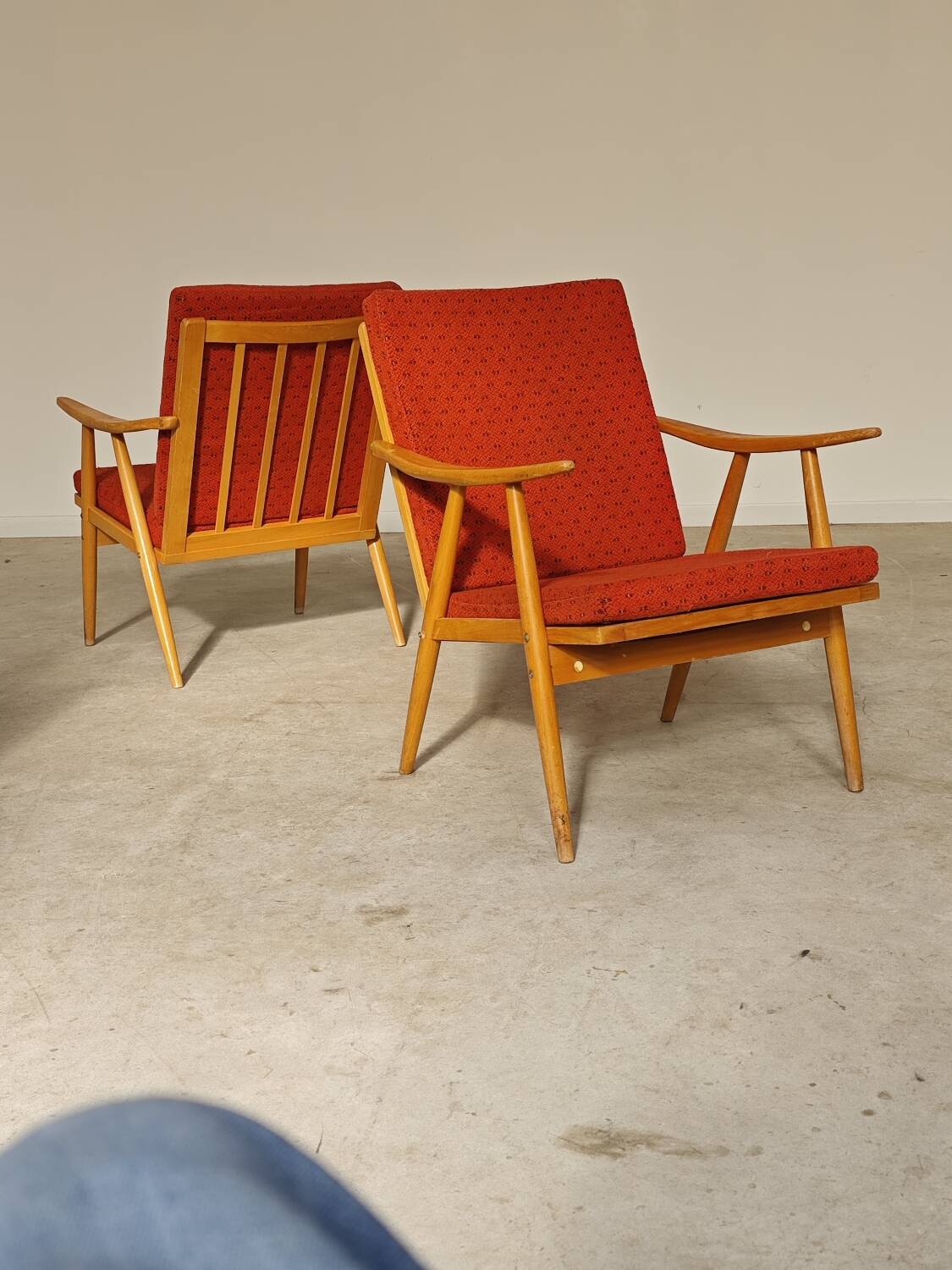 Pair of Boomerang armchairs by Antonin Suman for Ton (Thonet) 60