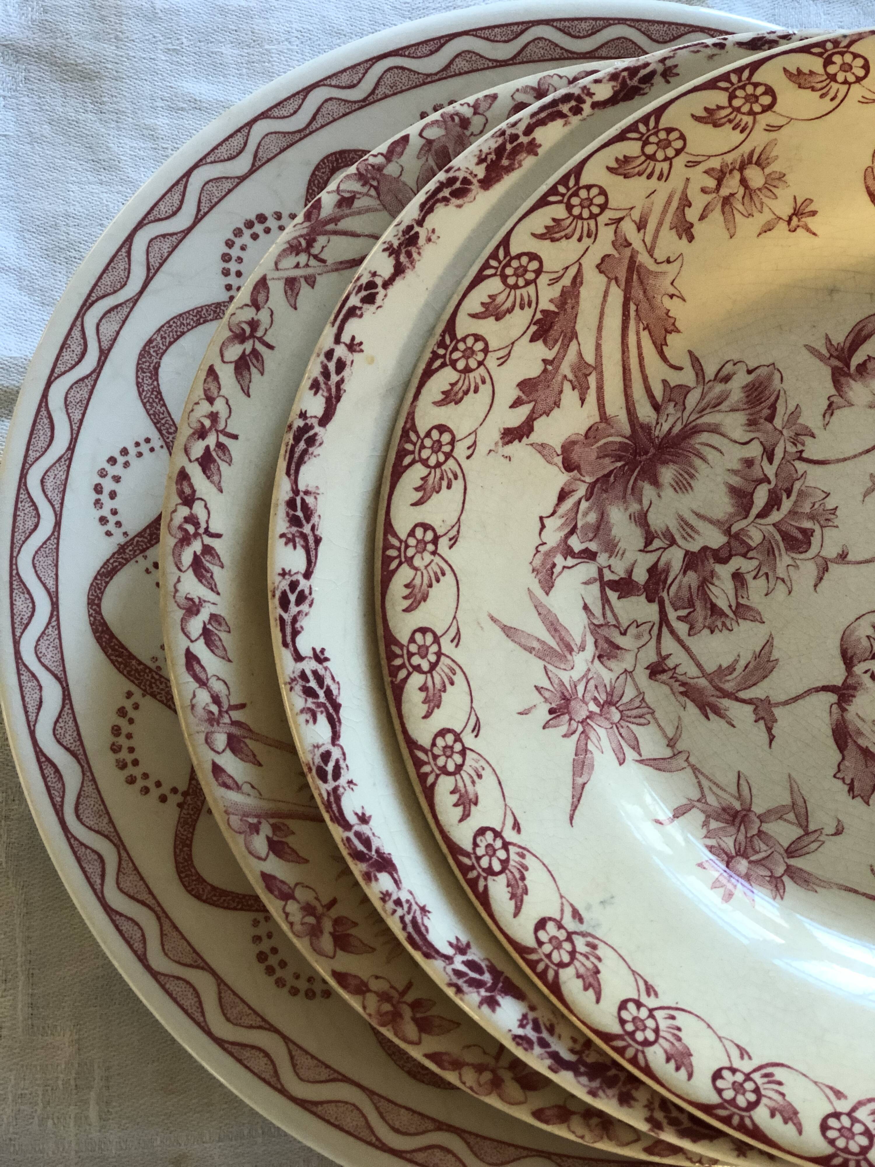 Set of 4 flat plates "Terre de Fer"
