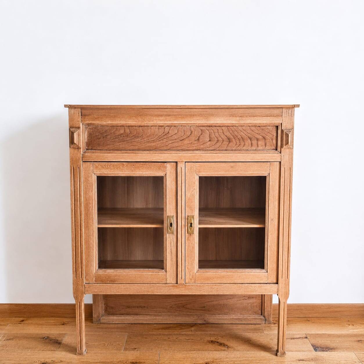 Joli haut de buffet vitrine esprit campagne