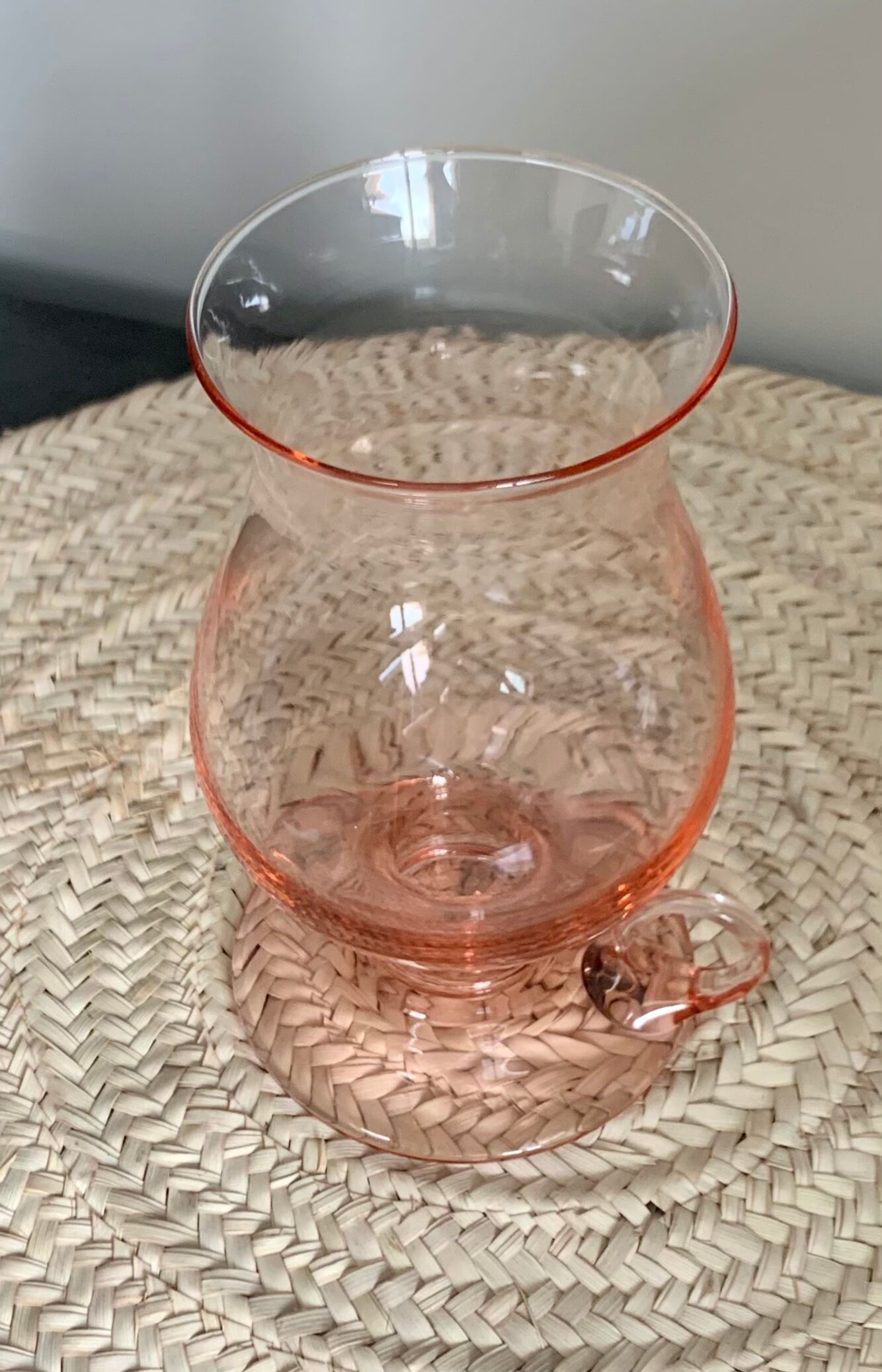 A good glass/or a pink glass lamp from the 1950s