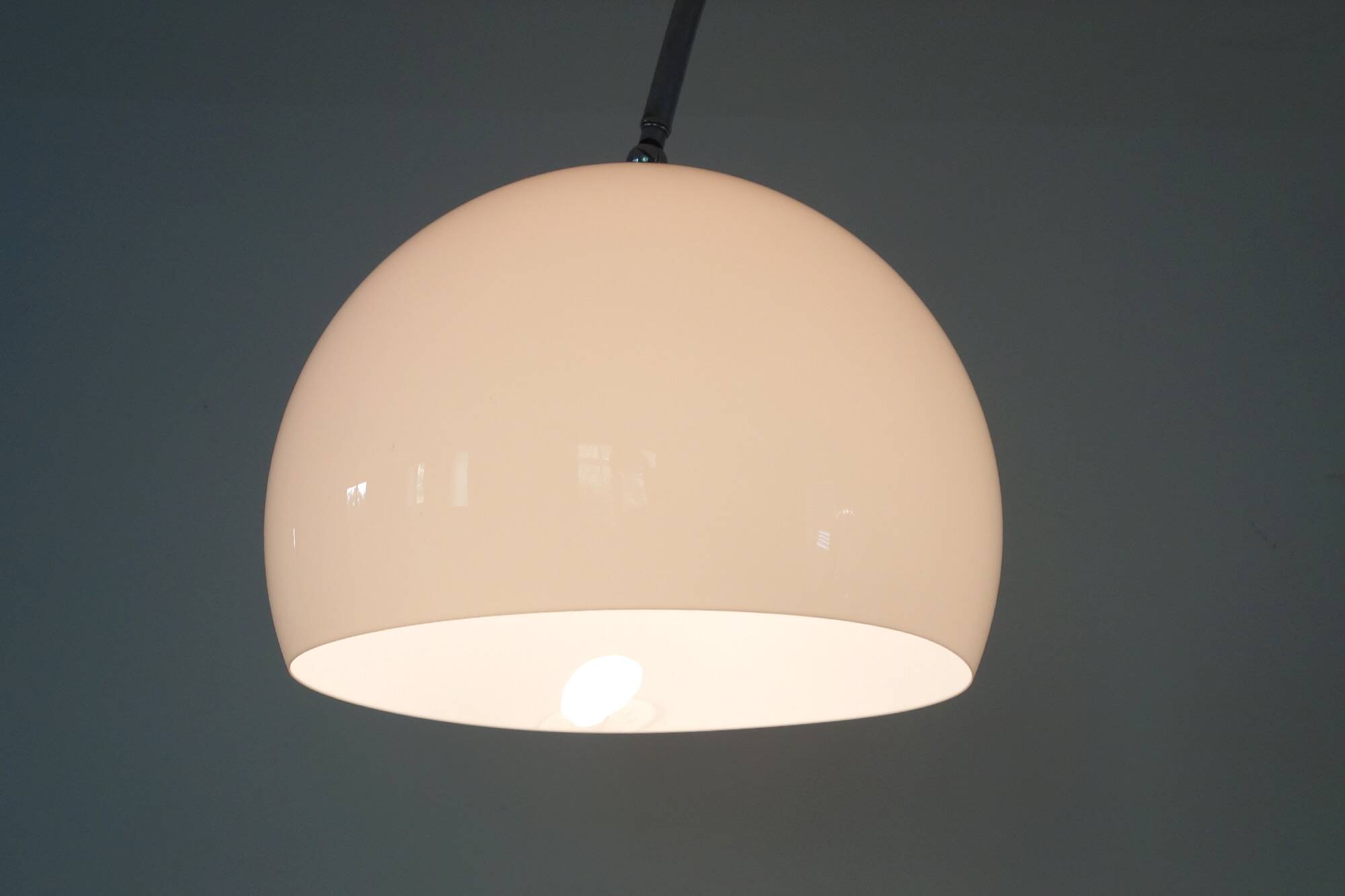 Arc floor lamp space age dlg Guzzini 1970s
