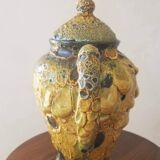Magnesite pitcher