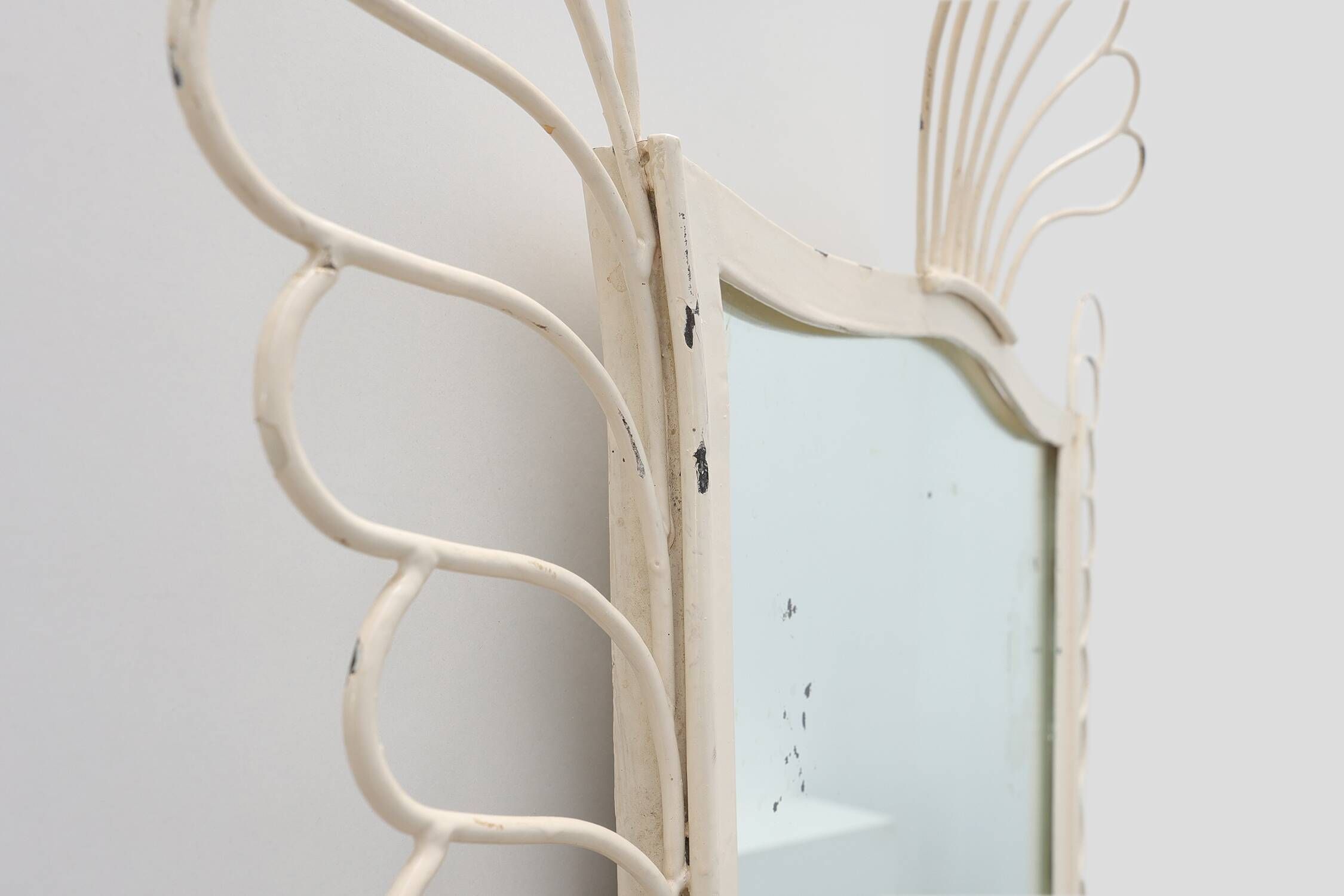 French White Lacquered Metal Mirror with Looped Wire Frame and Fan Crest, 1