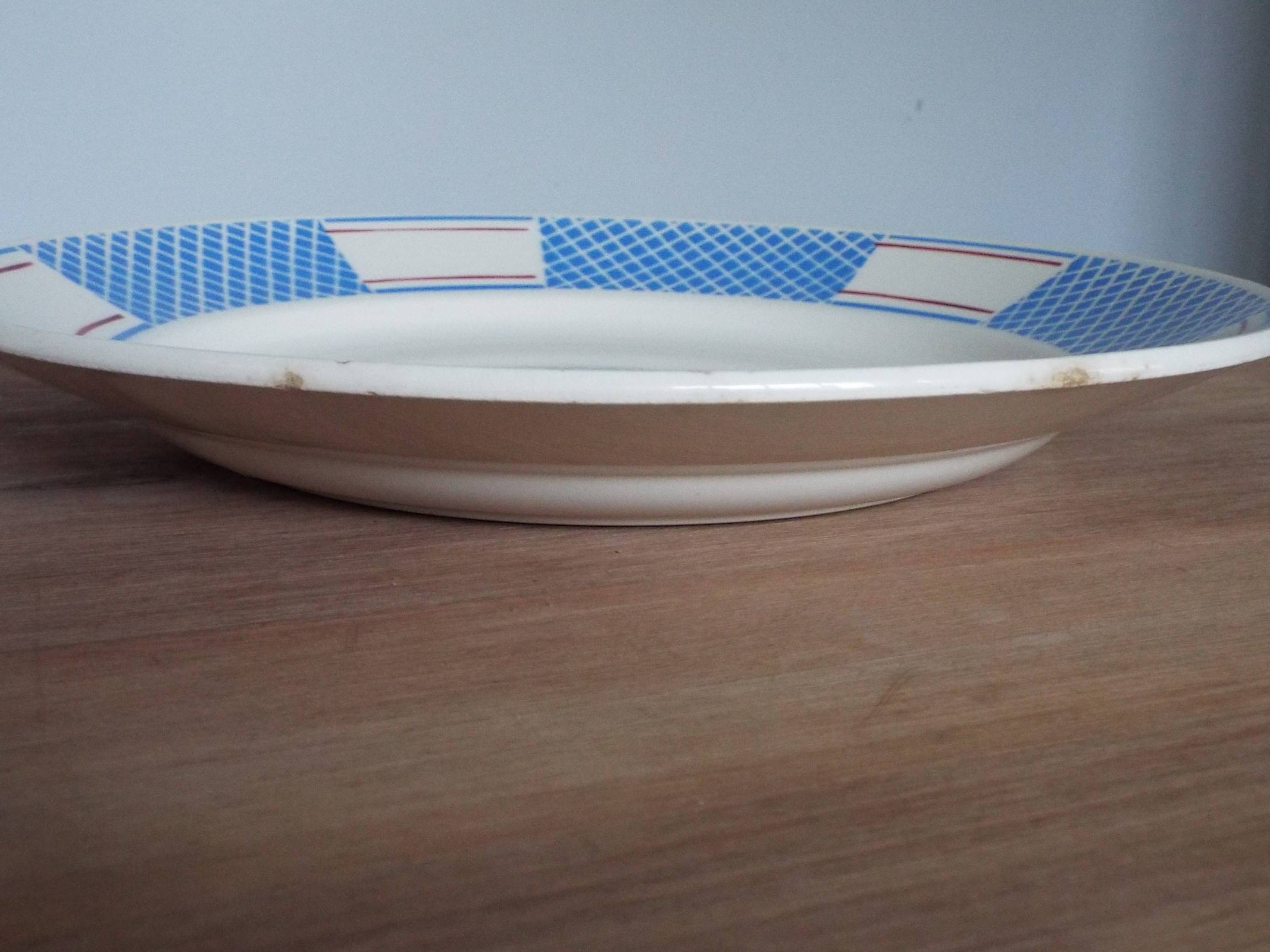 Badonviller round dish