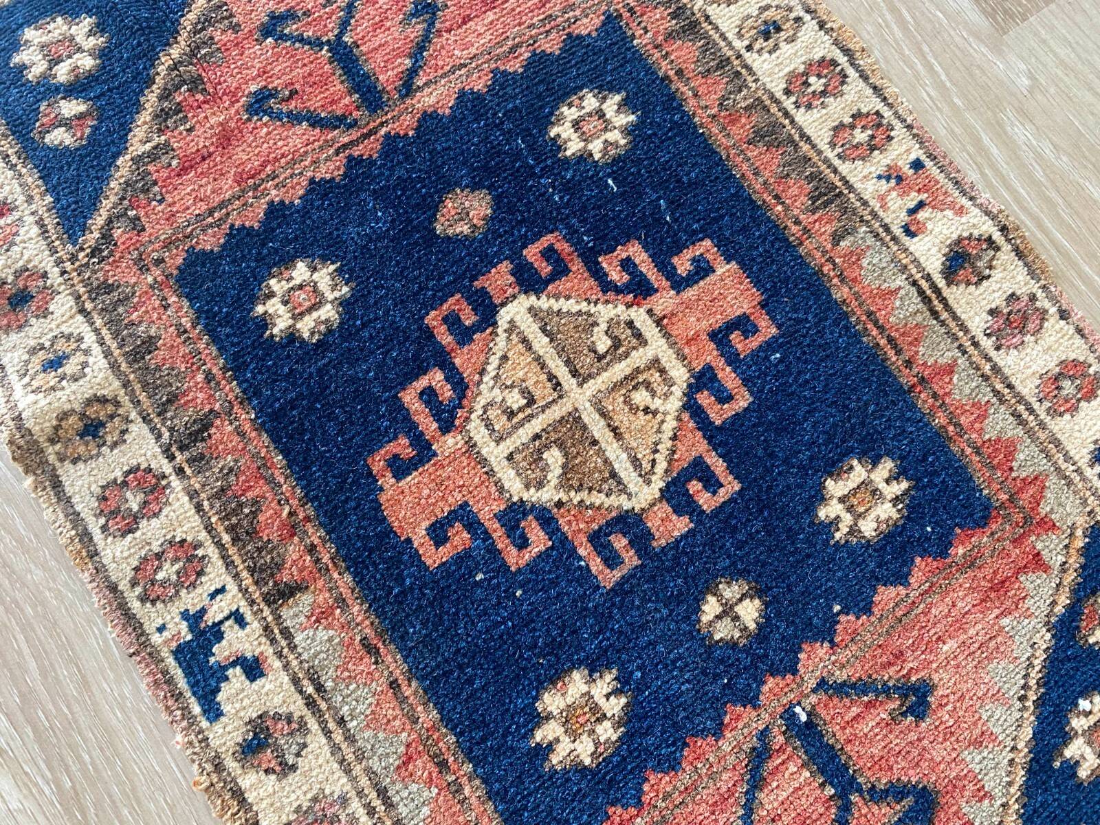 Small rug 2x3, vintage rug, turkish rug, mini rug, hand knotted rug