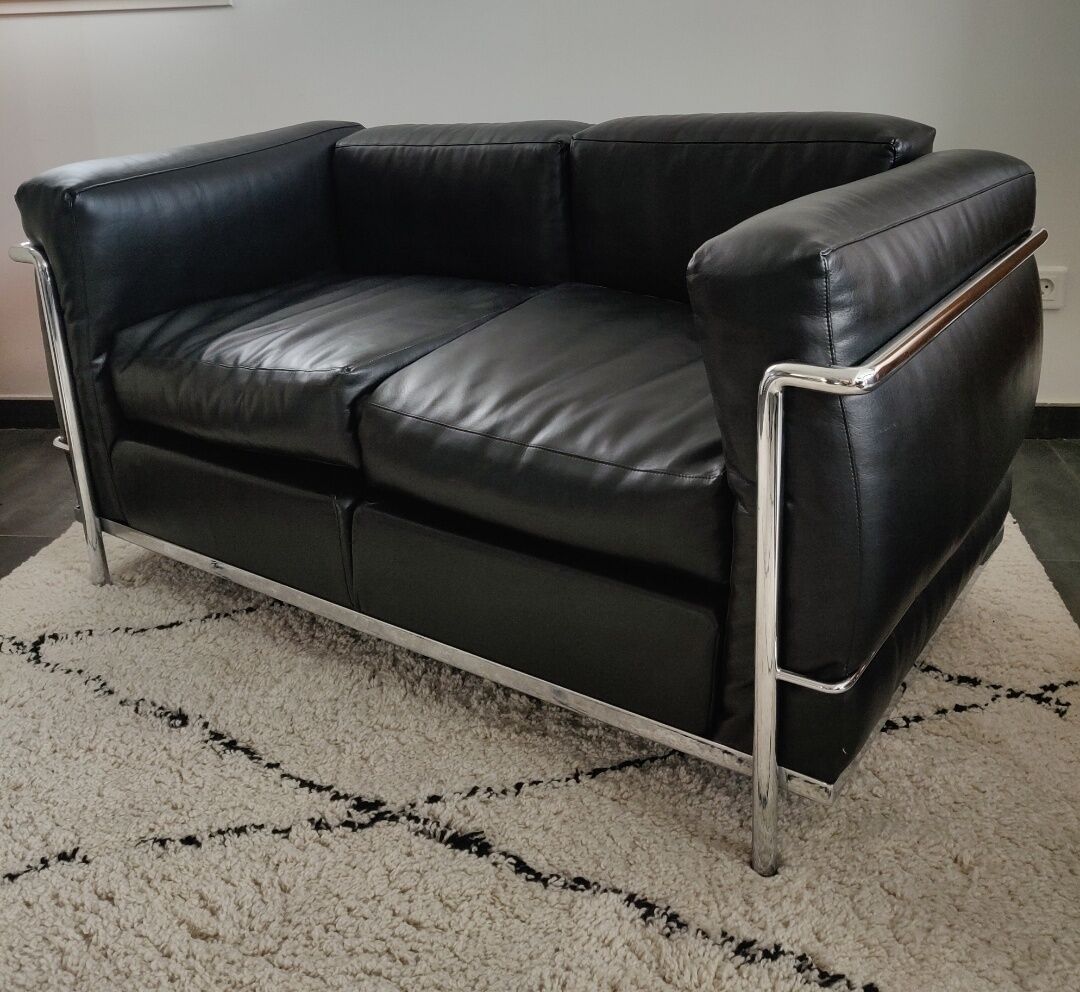 LC2 sofa by Le Corbusier edition Cassina