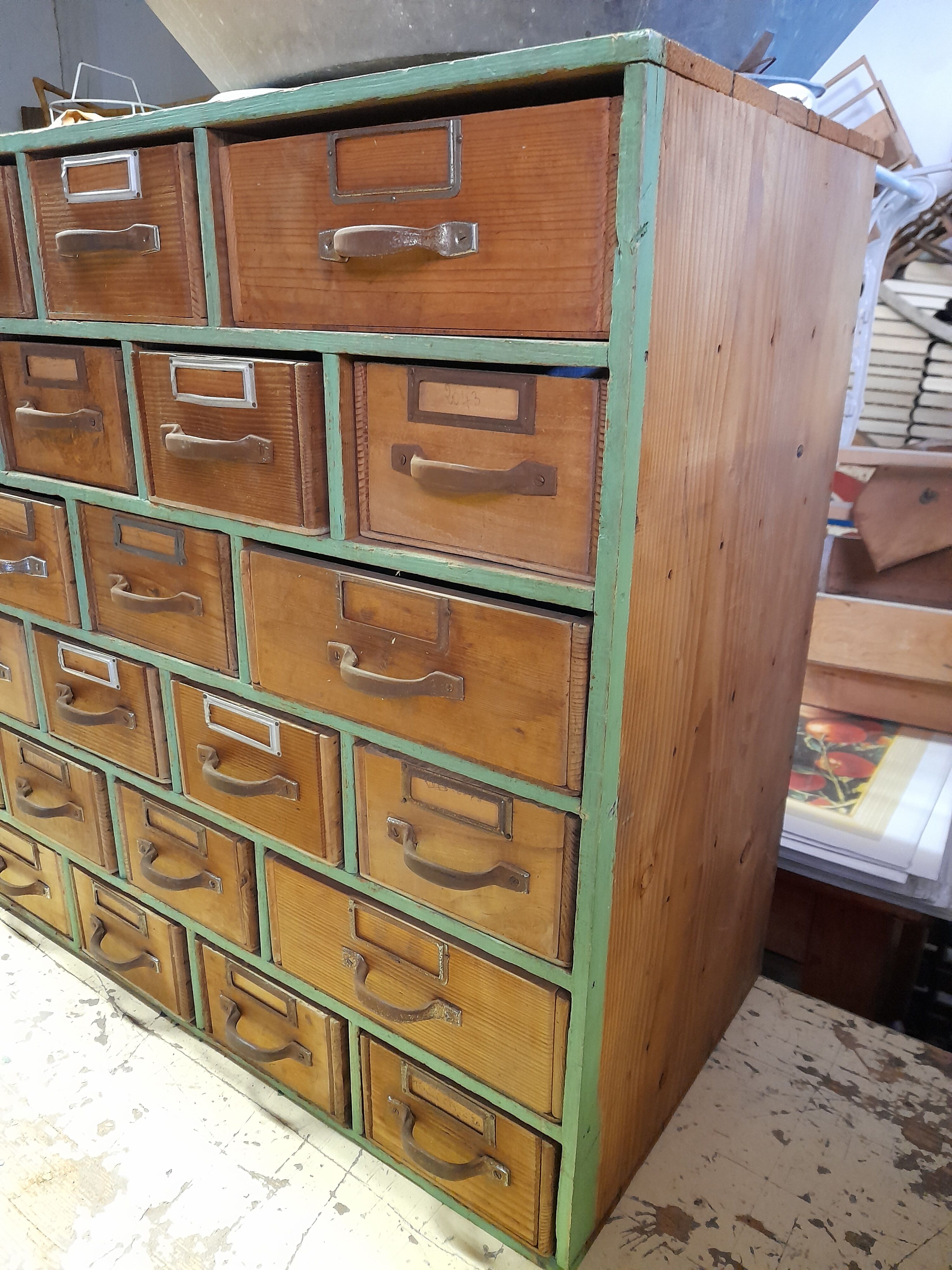 Craft furniture old 75 drawers
