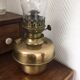 Lampe a petrole ancienne en  laiton type  matador 15