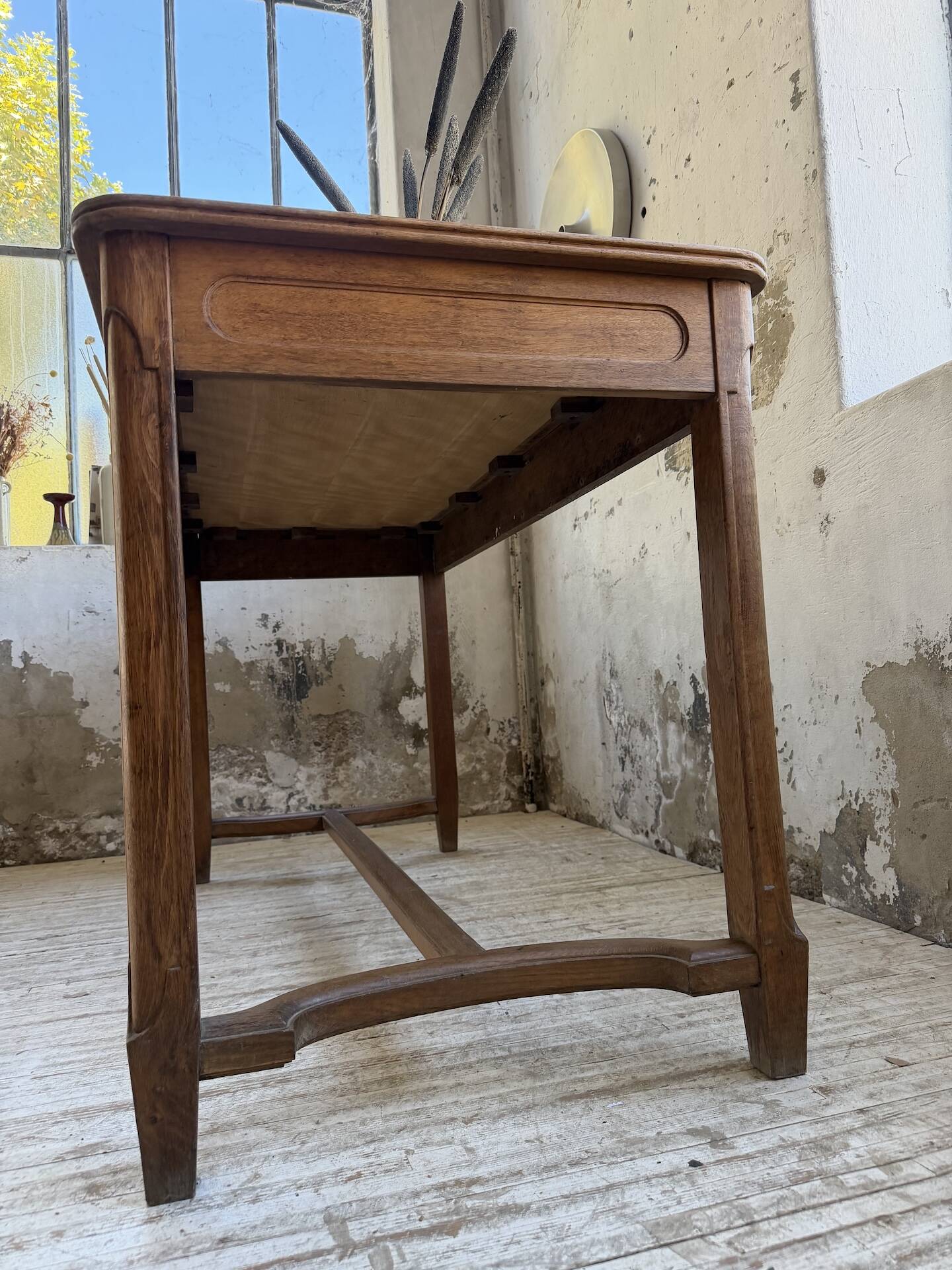 Desk - work table for a draper 1900 150cm