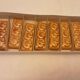 12 enameled earthenware knife holder