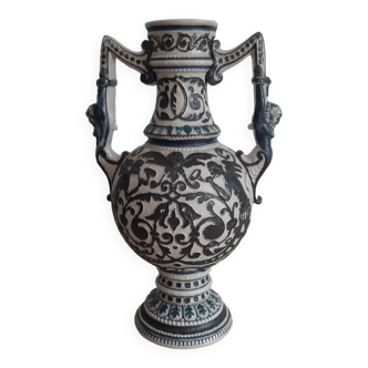 Vase d'antiquités allemand