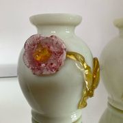 Paire de petits vases vintage en opaline et pâte de verre