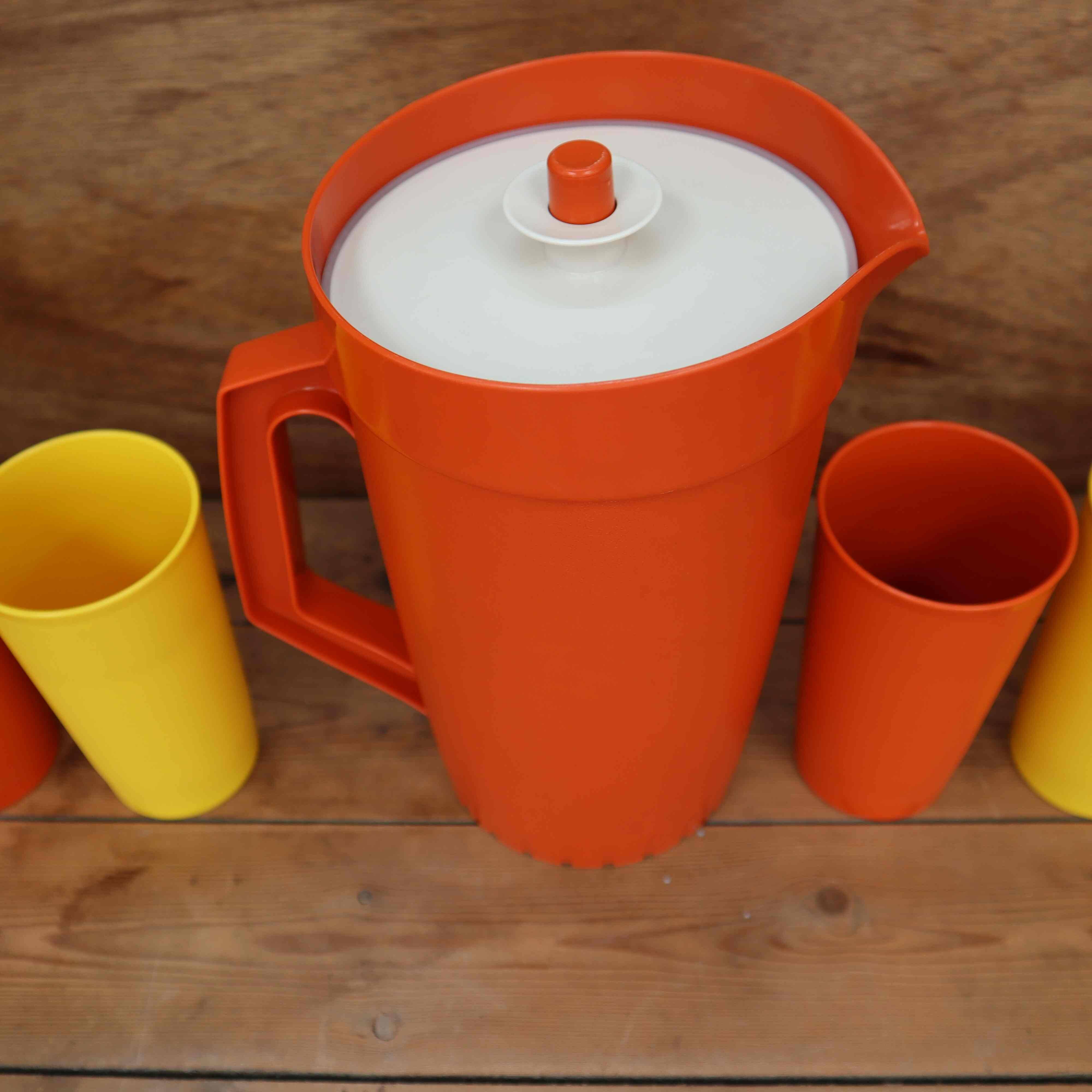 Vintage Tupperware orangeade set, 70s.