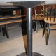 Table ronde en marbre et ses chaises