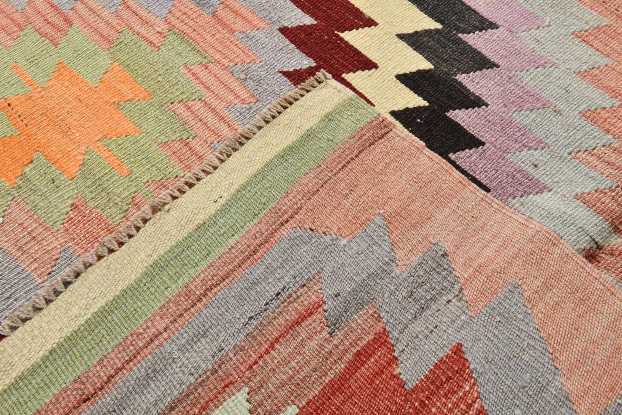 Tapis Kilim tribal vintage rouge foncé vert 5x10