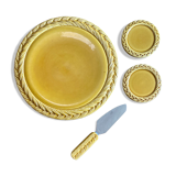 Vintage cheese and under bottle service