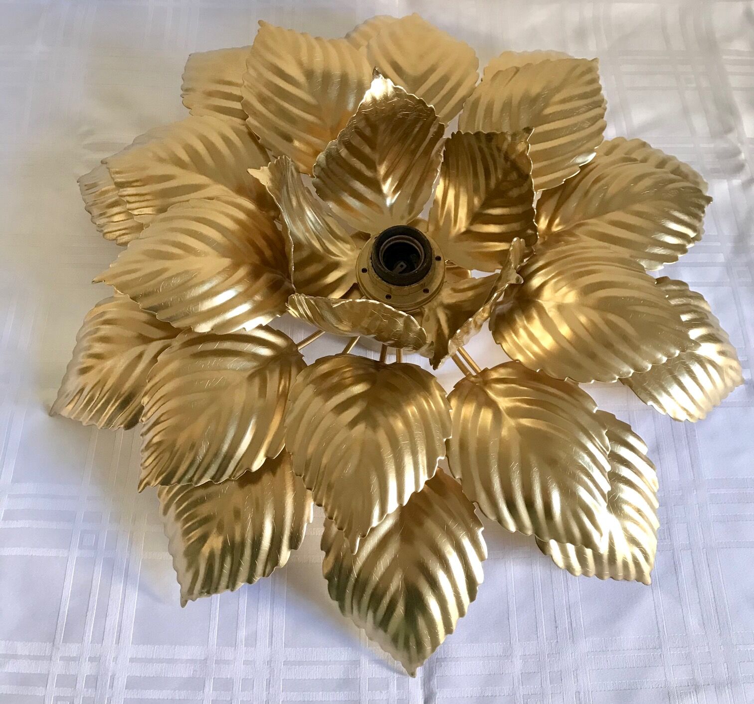 Ceiling lamp flower golden leaves