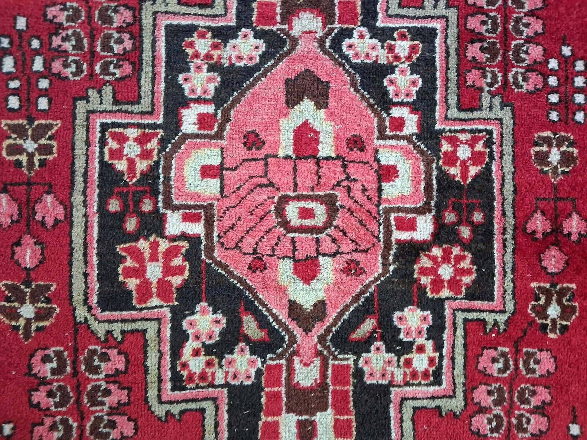 Handmade Persian Hamadan rug 207x132cm
