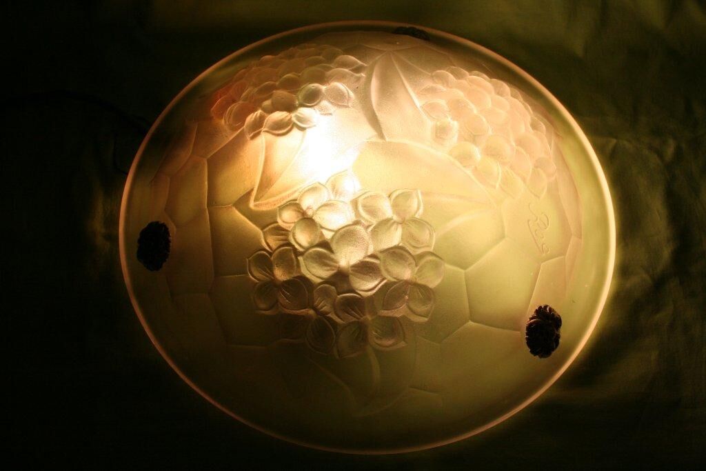 Lustre vasque suspension verre Art Déco motif fleurs hortensia 1930 Ros (degue)