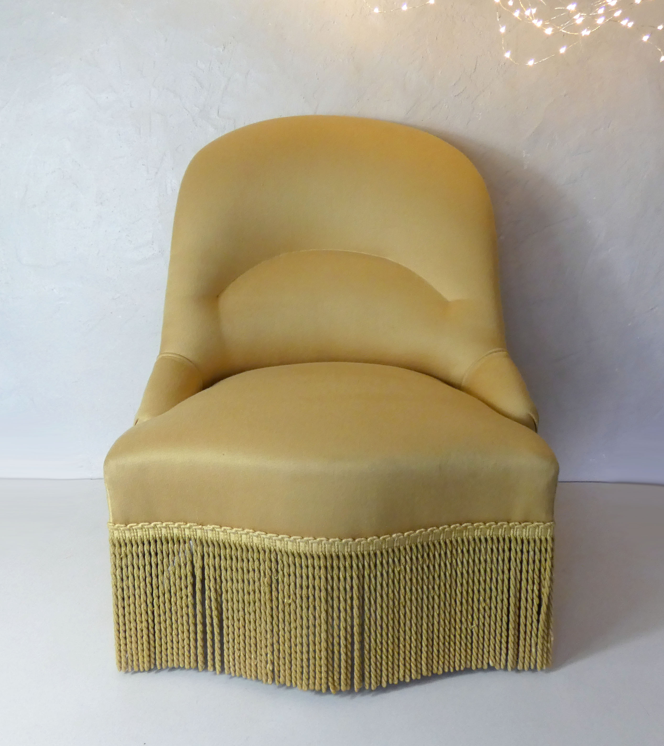 Antique gold toad armchair