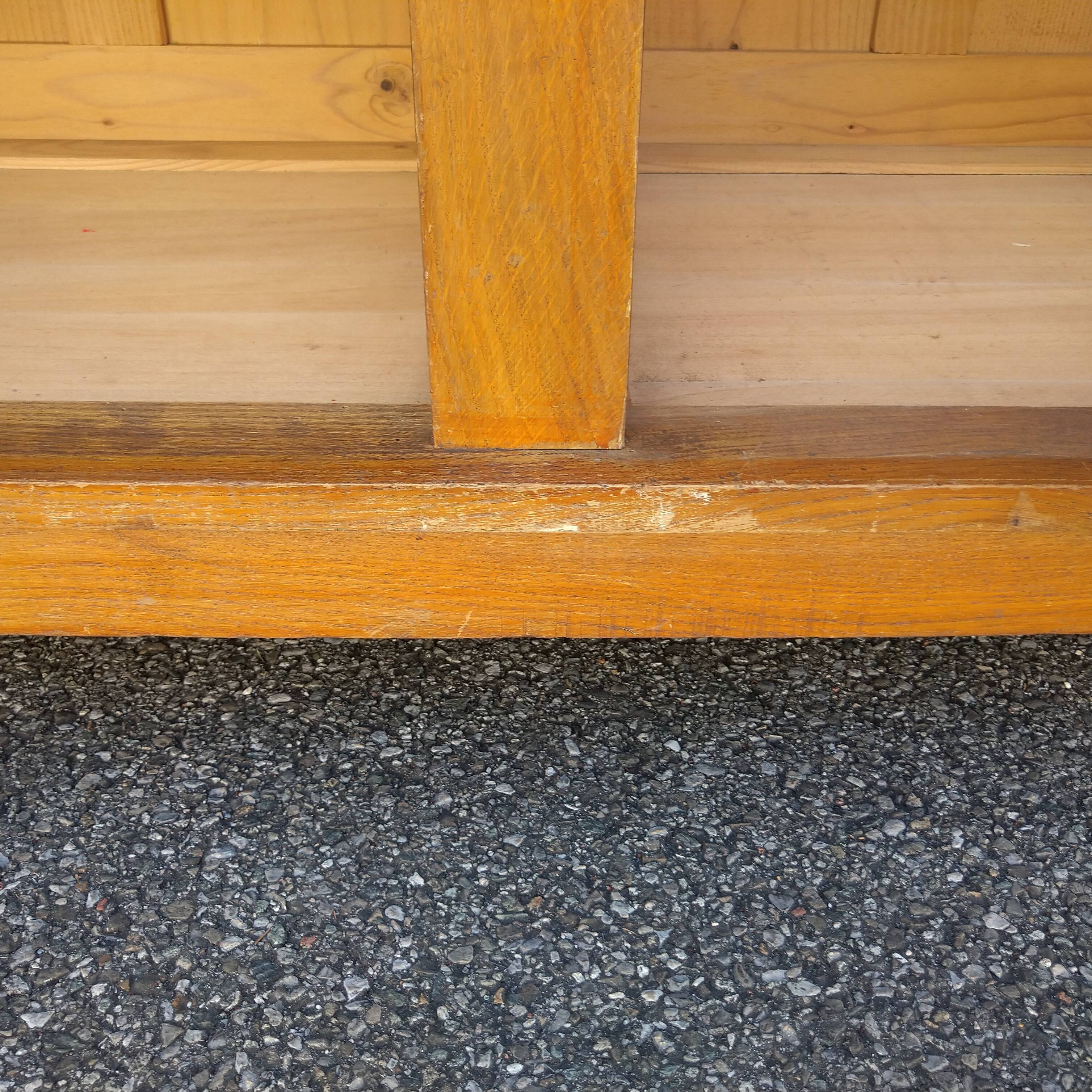 René Gabriel wardrobe