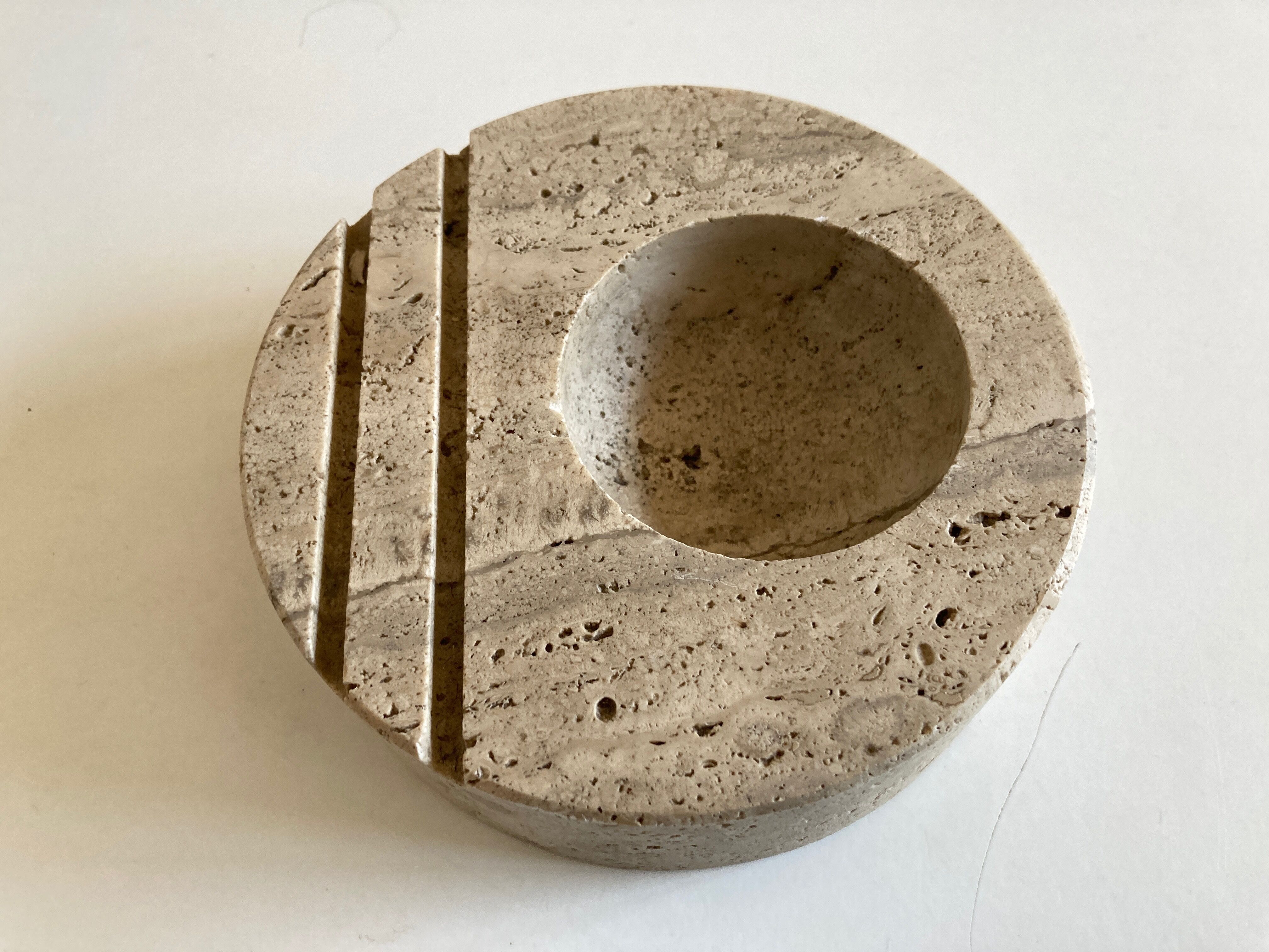 Empty Pocket Fratelli Manelli in travertine 1970