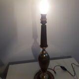 Pied de lampe a poser