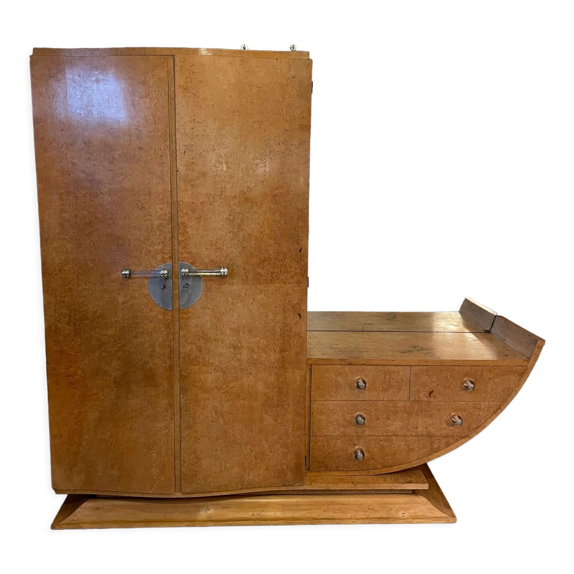 Armoire art deco