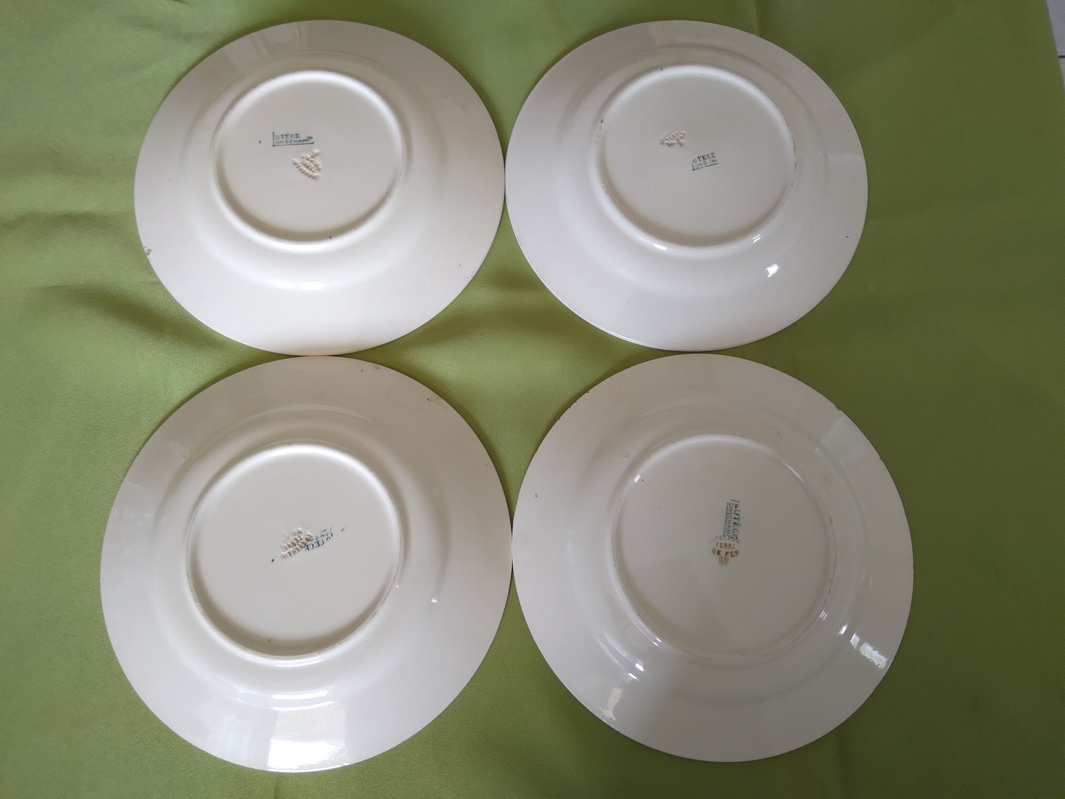 Flat plates Lutèce Longchamp