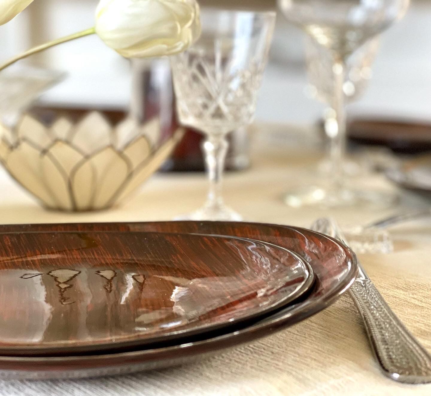 12 assiettes vintage 1970