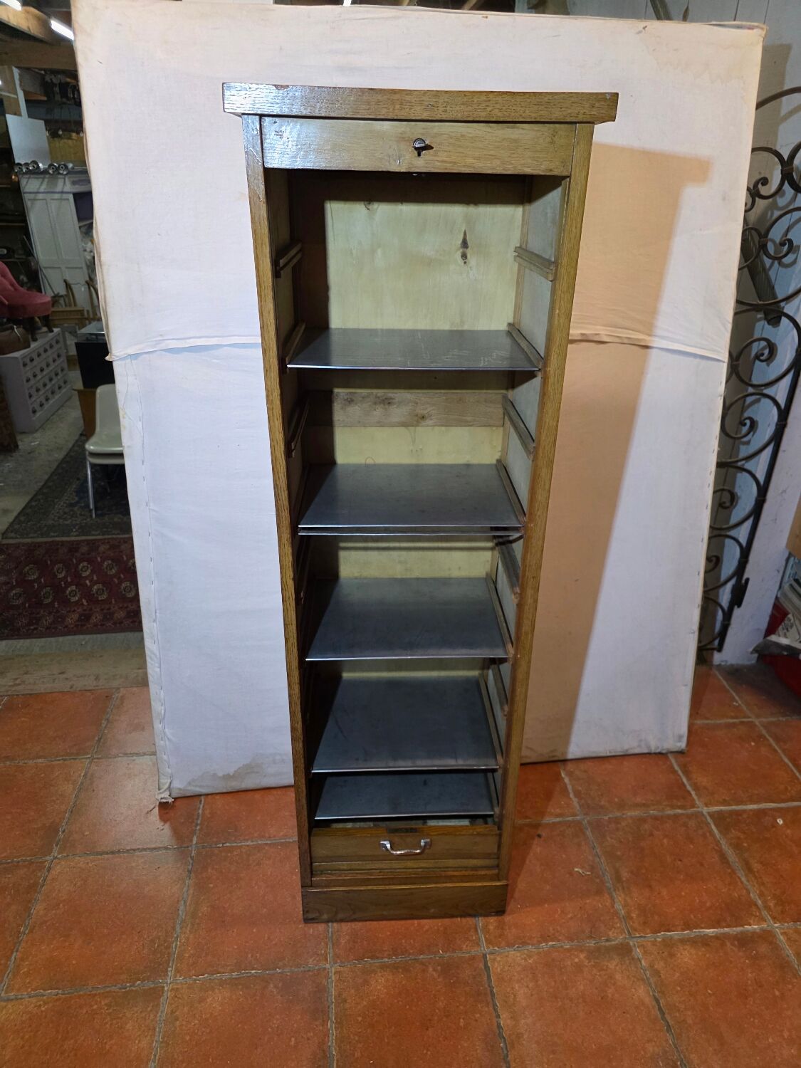 Classeur à rideau ancien en chêne