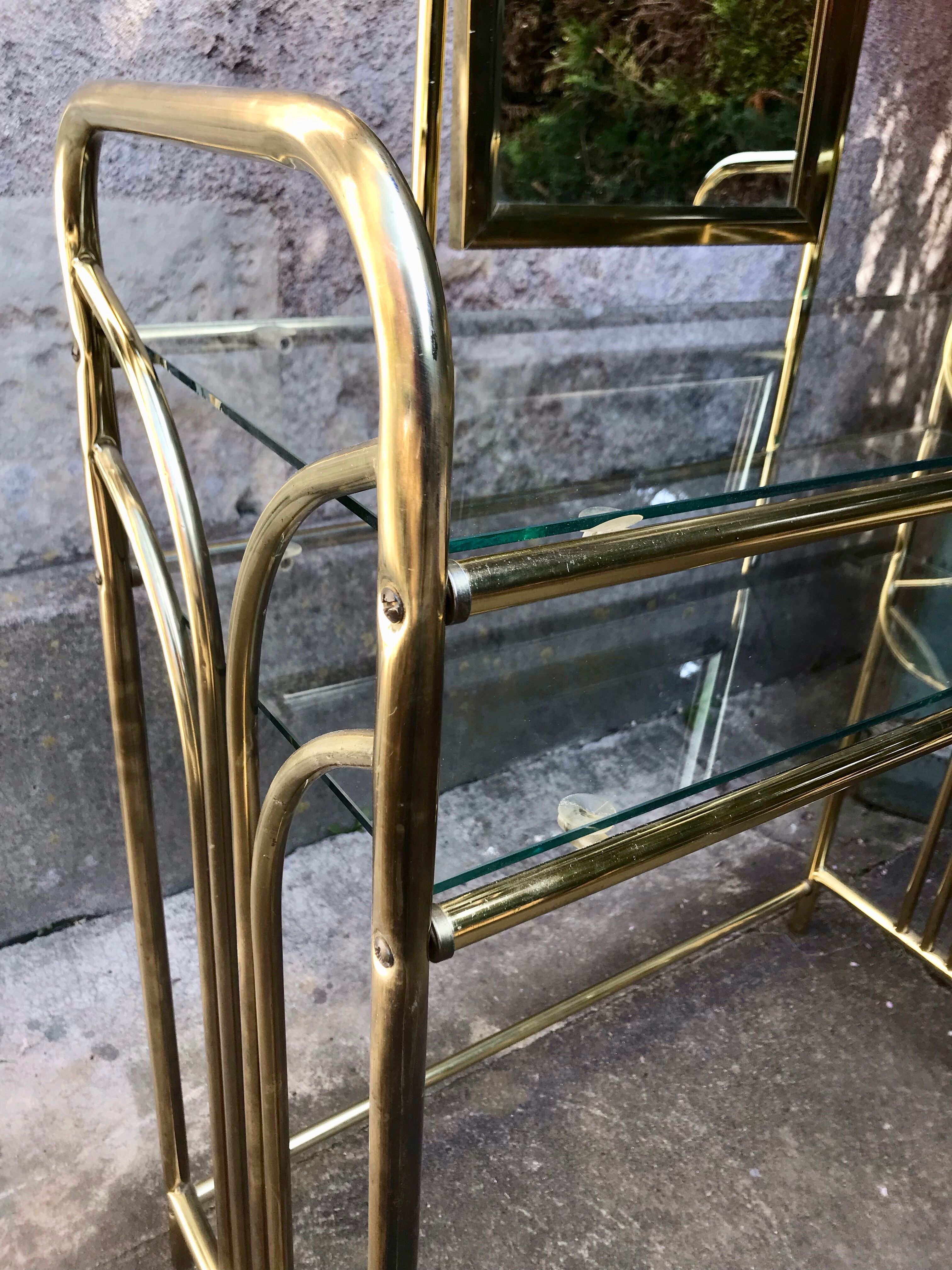 Golden dressing table and armchair